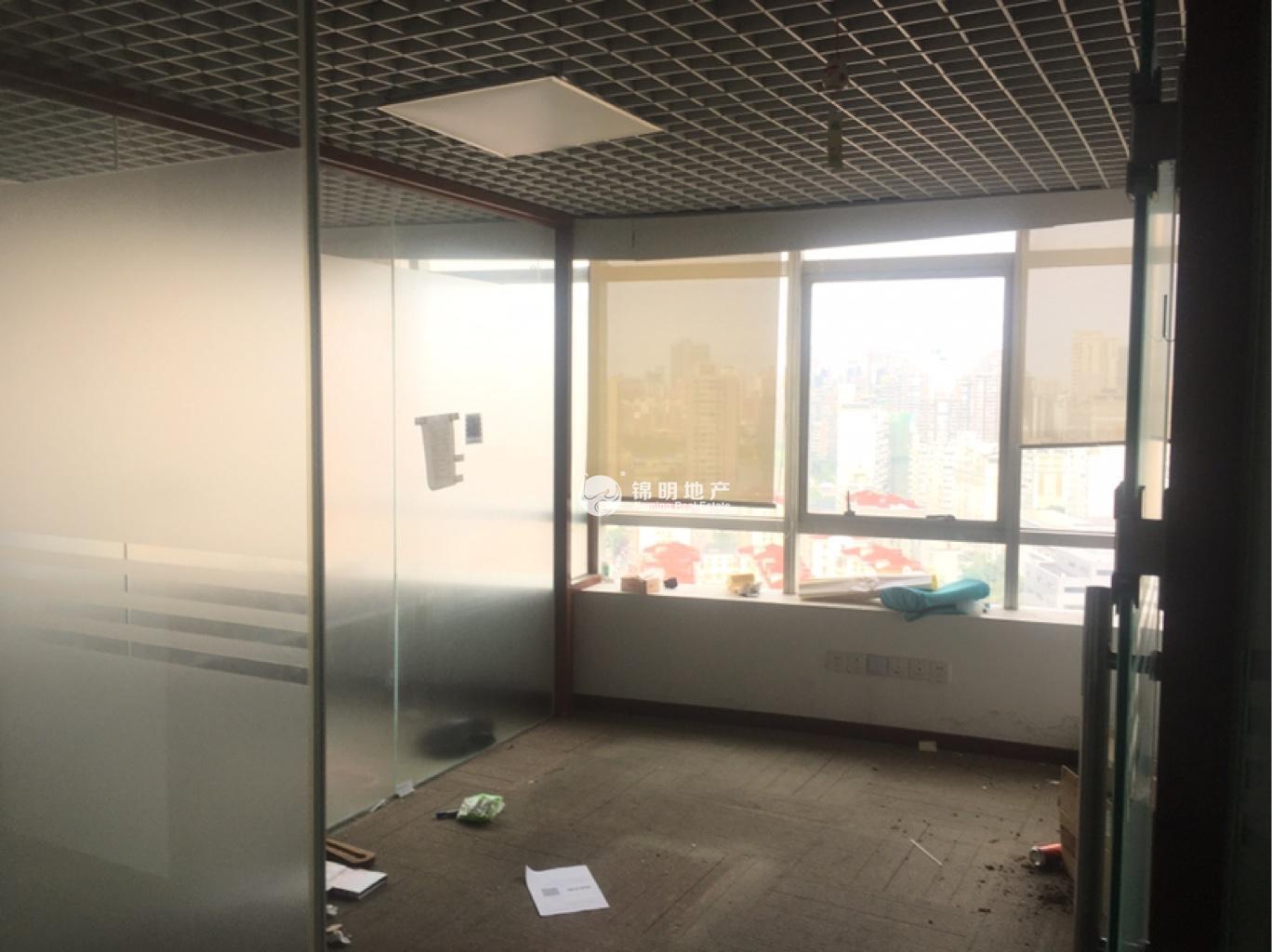 曹杨绿地科创大厦164平米写字楼出租