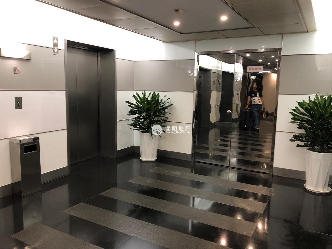 打浦桥金玉兰广场149平米写字楼出租