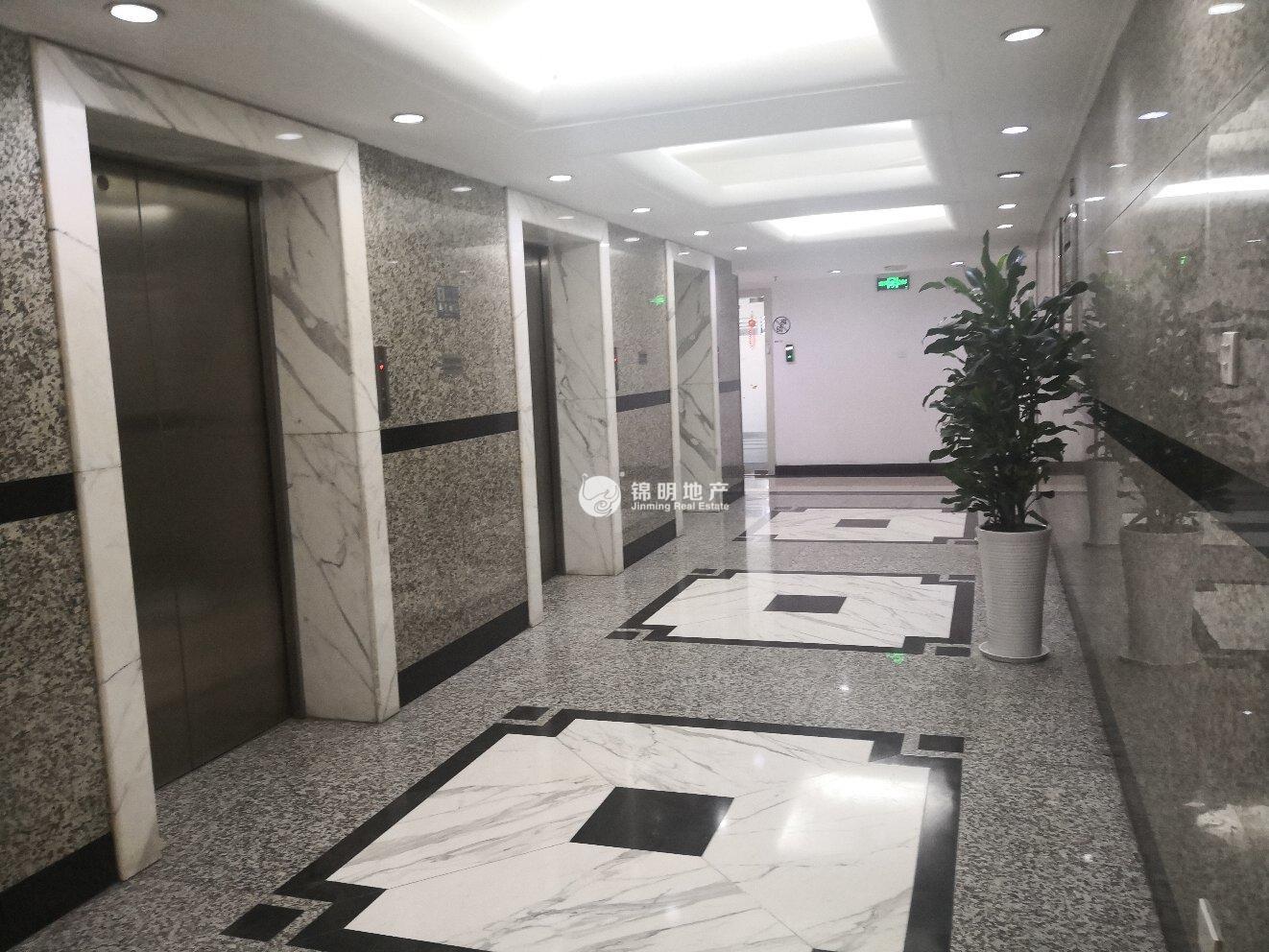 打浦桥海兴广场85平米写字楼出租