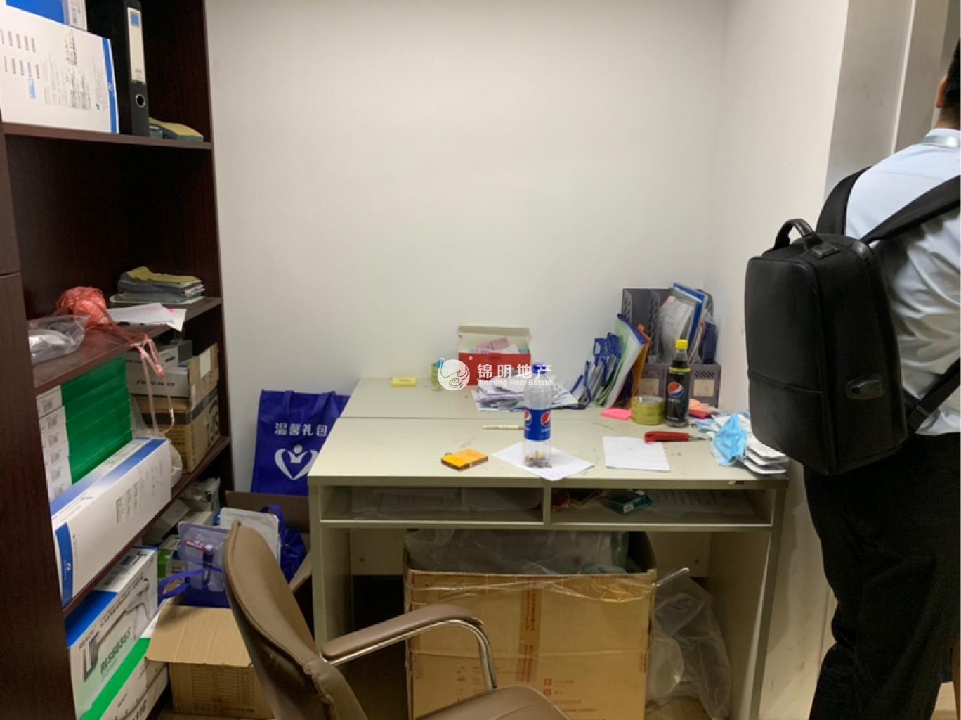 打浦桥致远大厦93平米写字楼出租