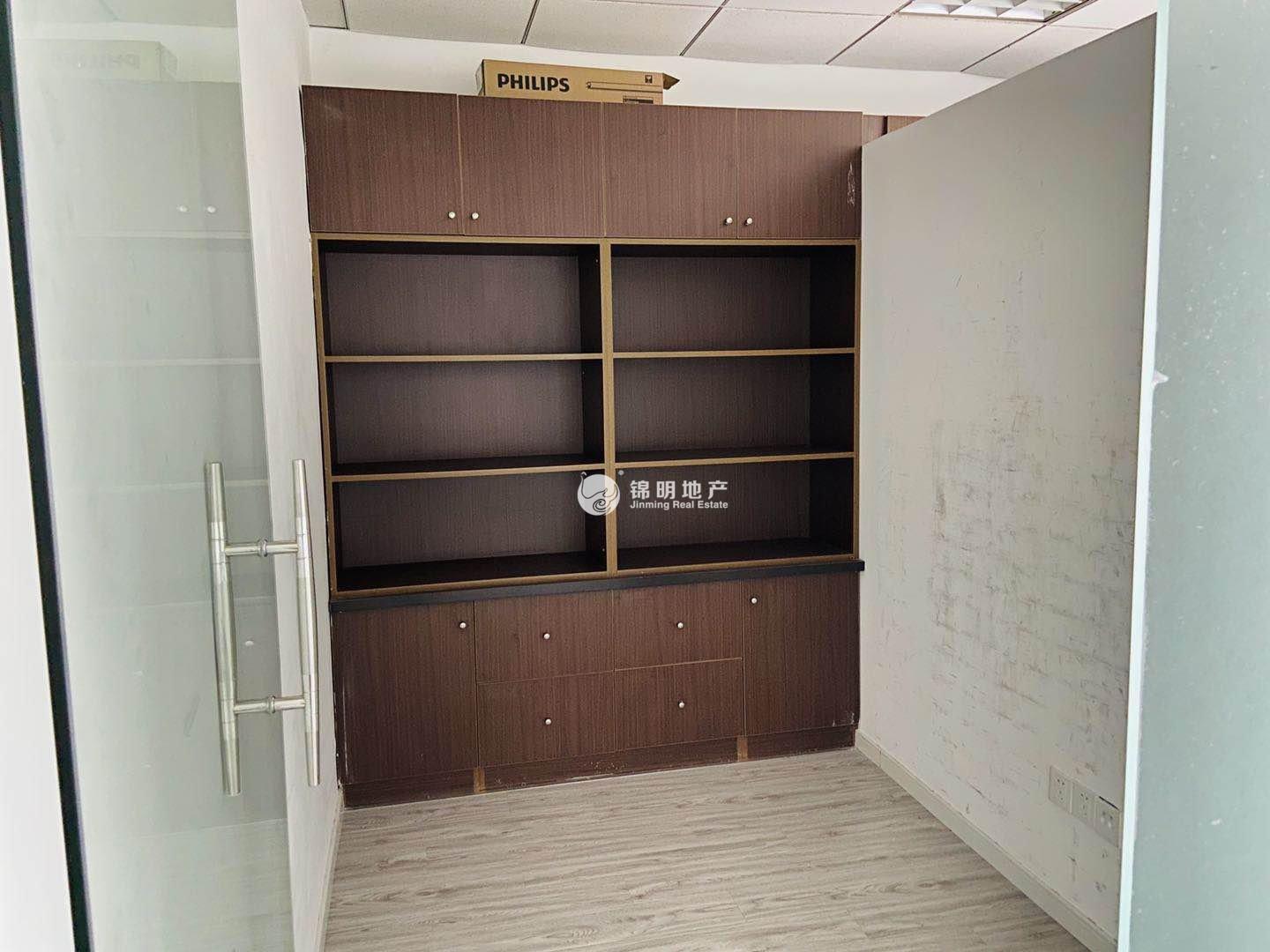 静安寺静安中华大厦98平米写字楼出租