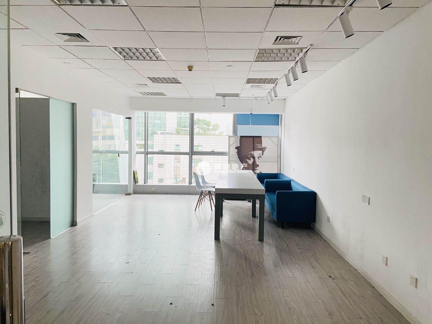 静安寺静安中华大厦98平米写字楼出租