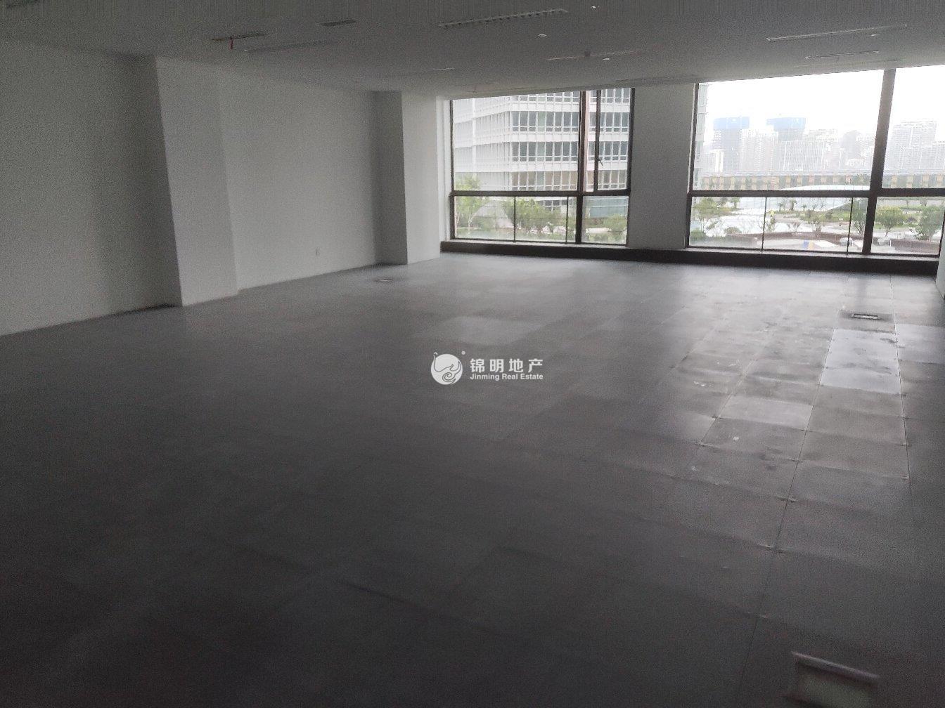 北外滩绿地北外滩中心152平米写字楼出租