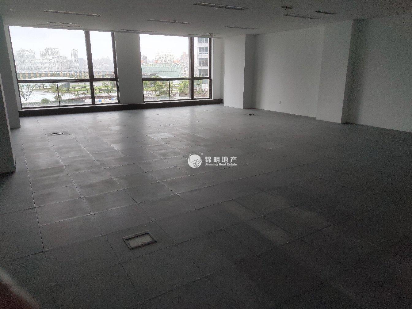 北外滩绿地北外滩中心151平米写字楼出租