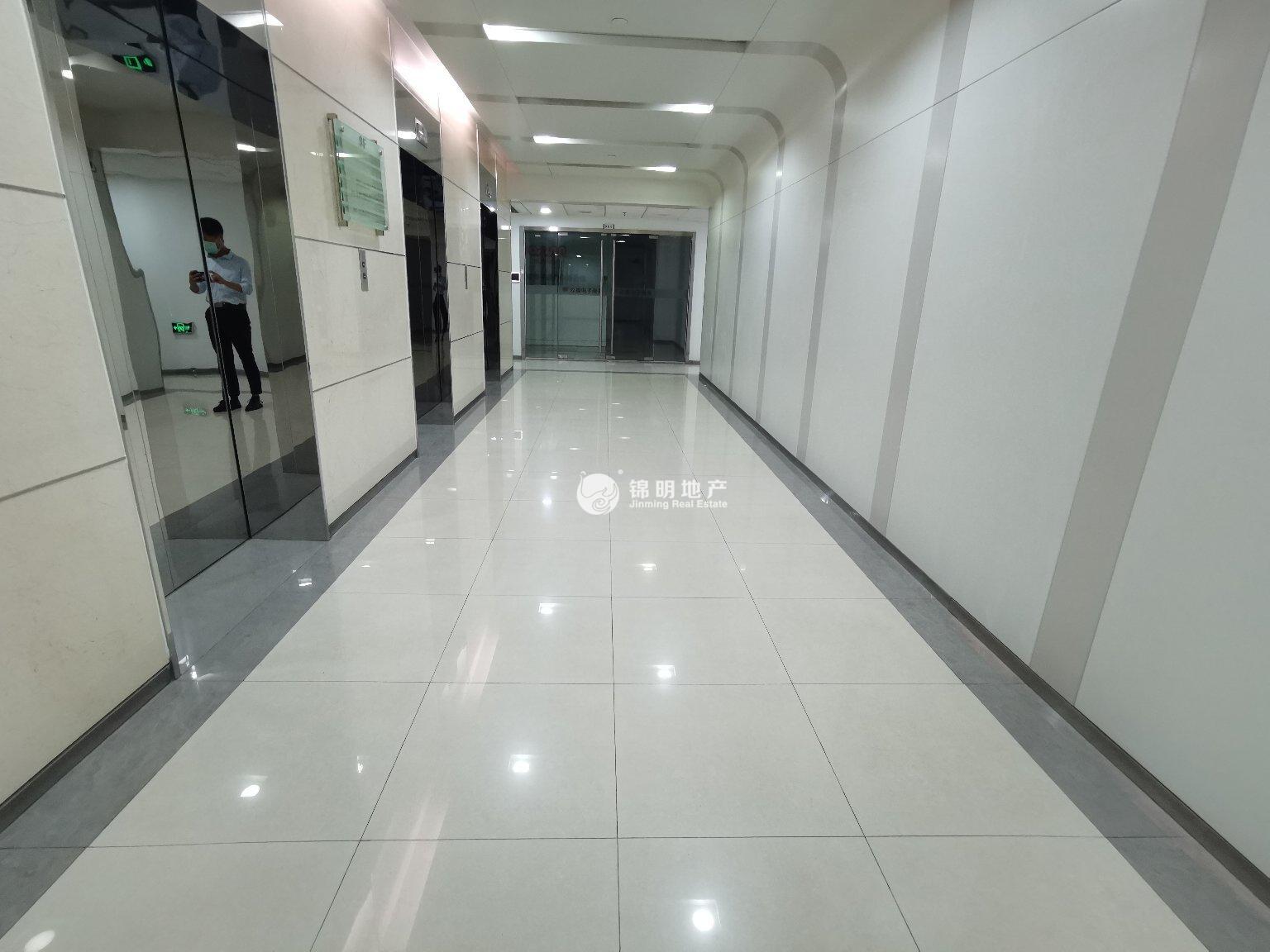 虹桥盛高国际大厦245平米写字楼出租