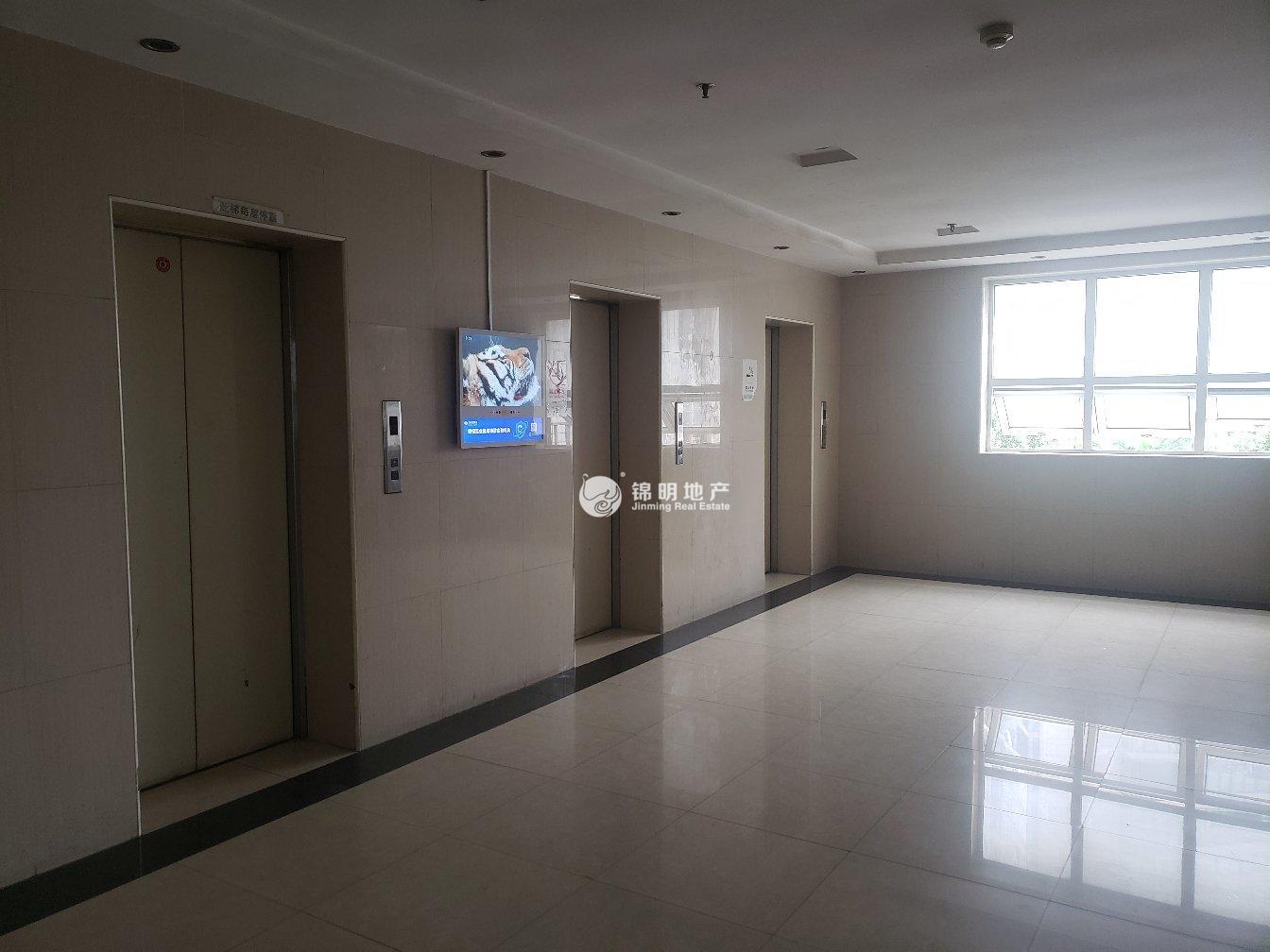 长寿路长久商务中心243平米写字楼出租