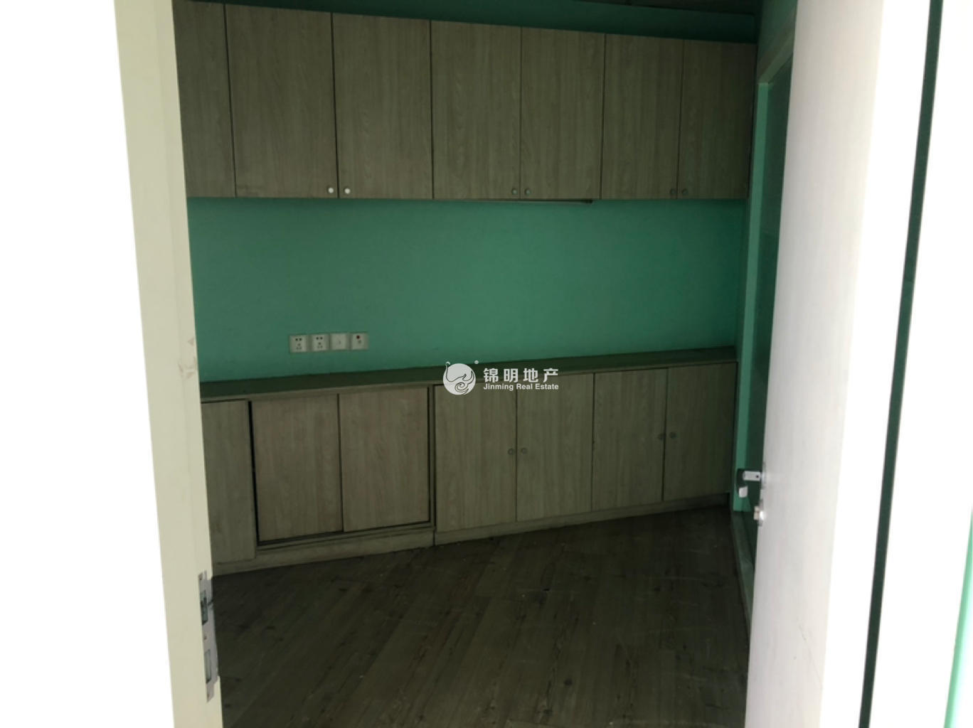 曹楊綠地同創(chuàng)大廈125平米寫字樓出租