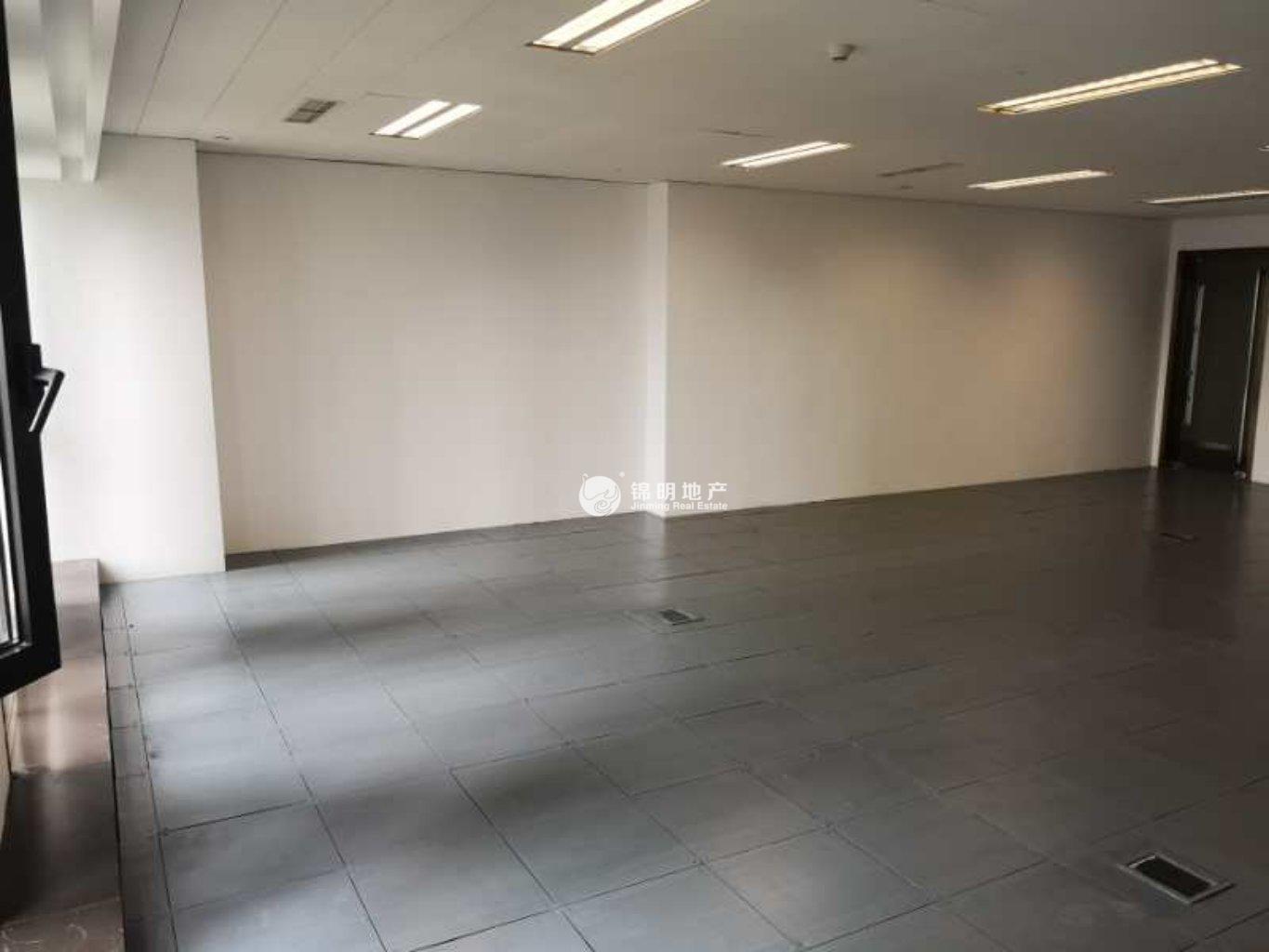 北外滩绿地北外滩中心135平米写字楼出租