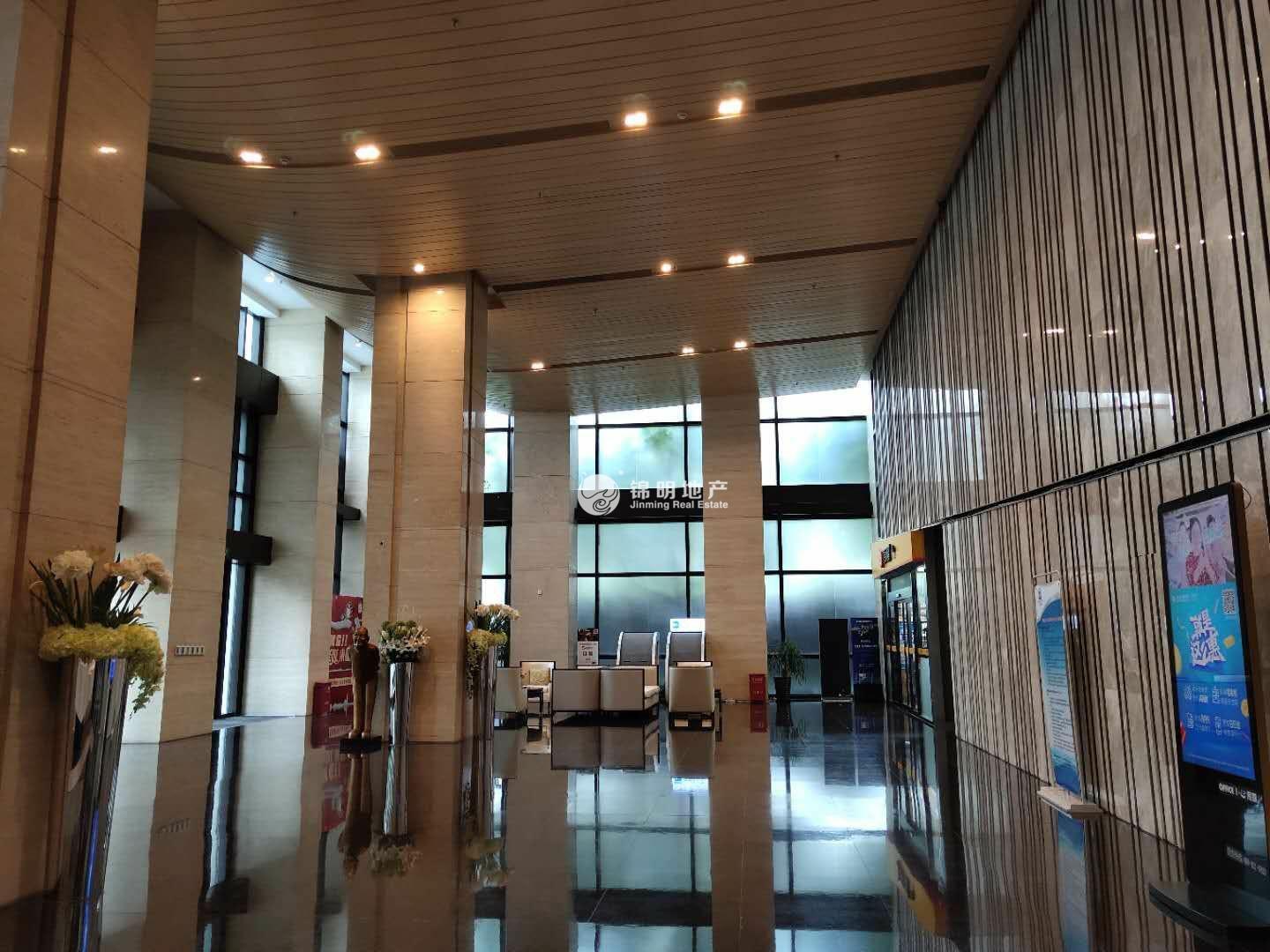 北外滩绿地北外滩中心135平米写字楼出租