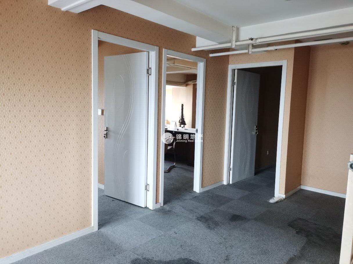 西藏北路金赢108创意广场68平米写字楼出租