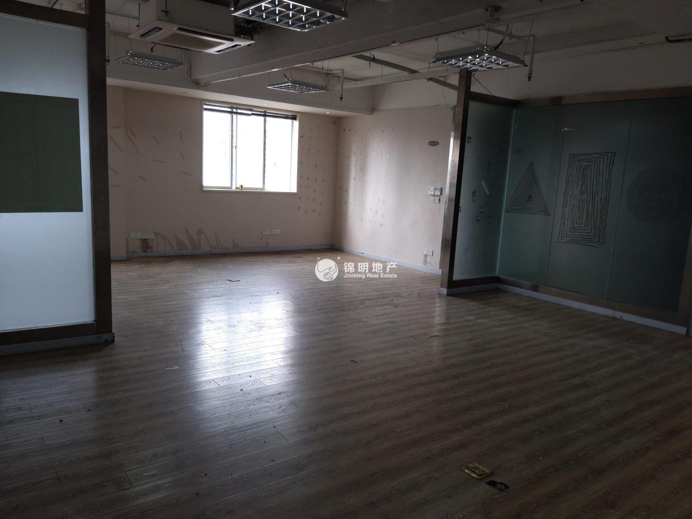 徐家汇汇嘉大厦165平米写字楼出租