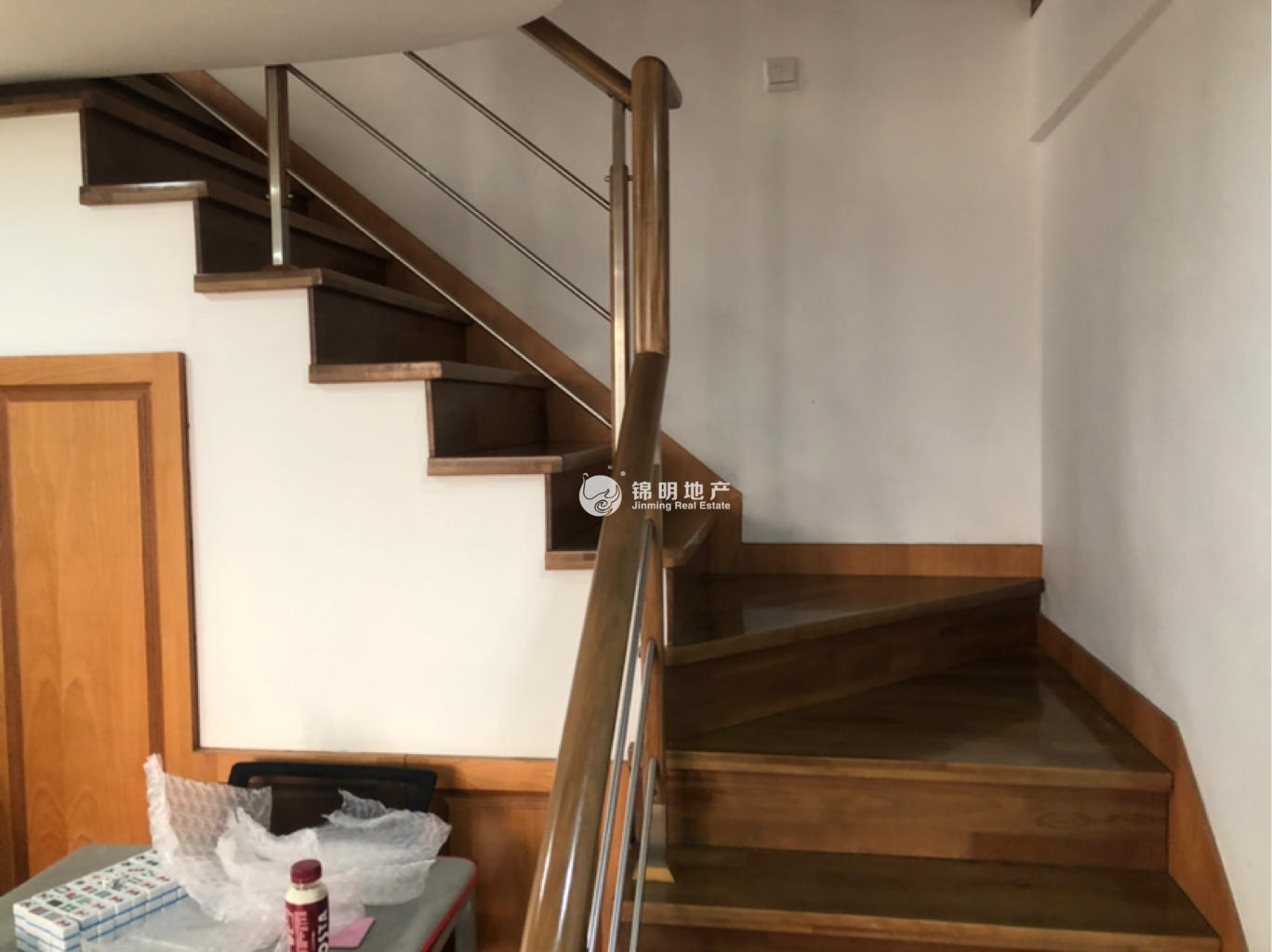 曹杨尚诚国际96平米写字楼出租