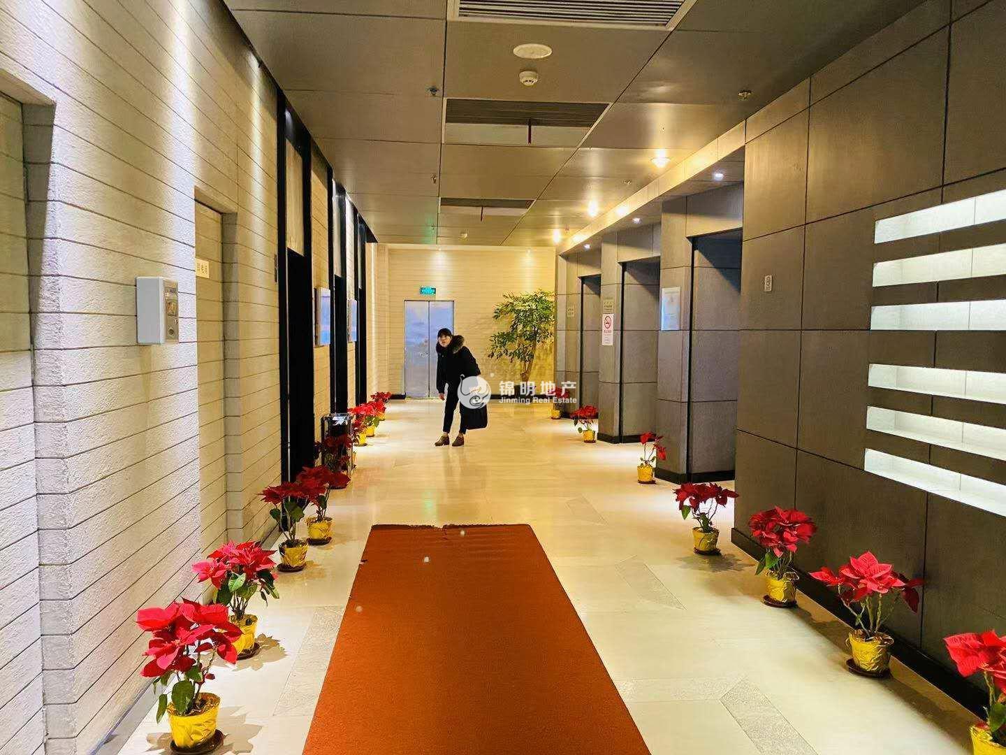 江宁路静安创展中心106平米写字楼出租