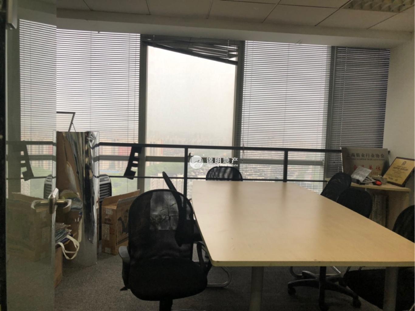 莘庄绿地蓝海94平米写字楼出租