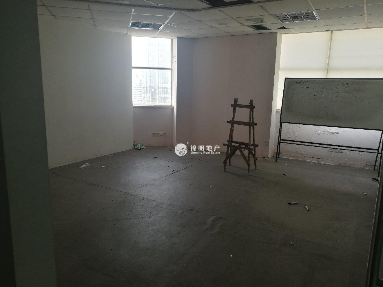 曹杨绿洲广场59平米写字楼出租