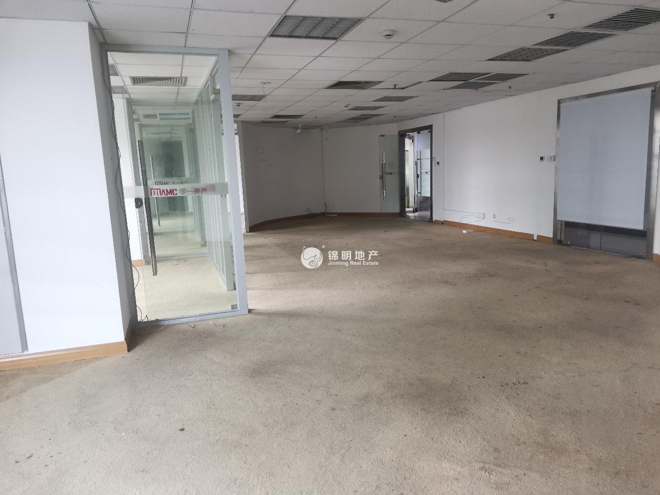 人民广场申鑫大厦195平米写字楼出租