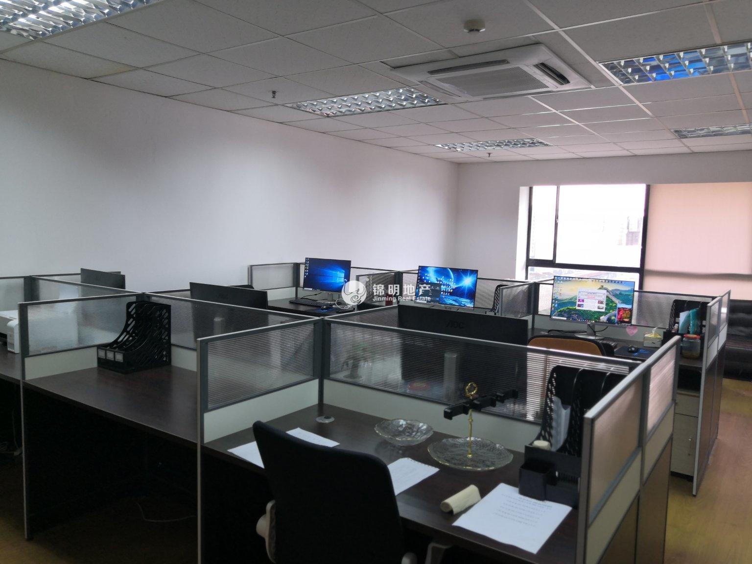 漕河泾光大会展中心160平米写字楼出租