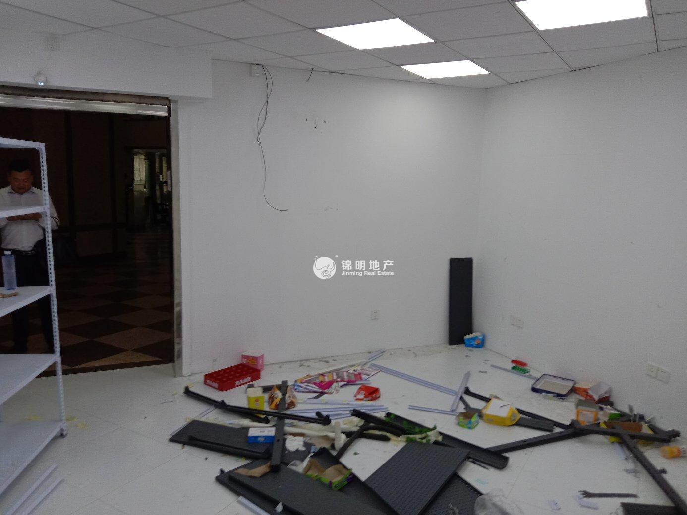 中山公园长峰大厦120平米写字楼出租