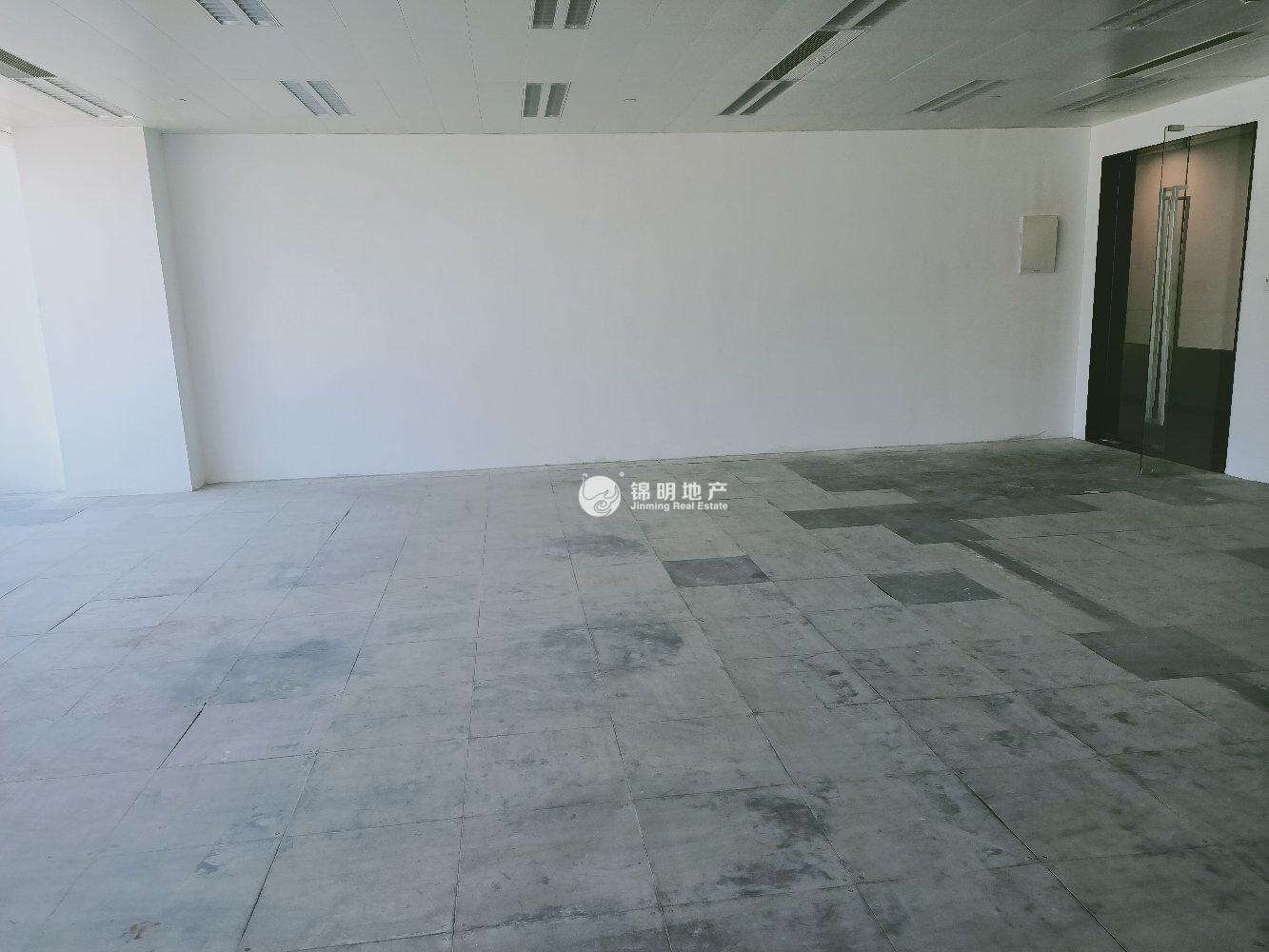 龙华上海绿地中心一期167平米写字楼出租