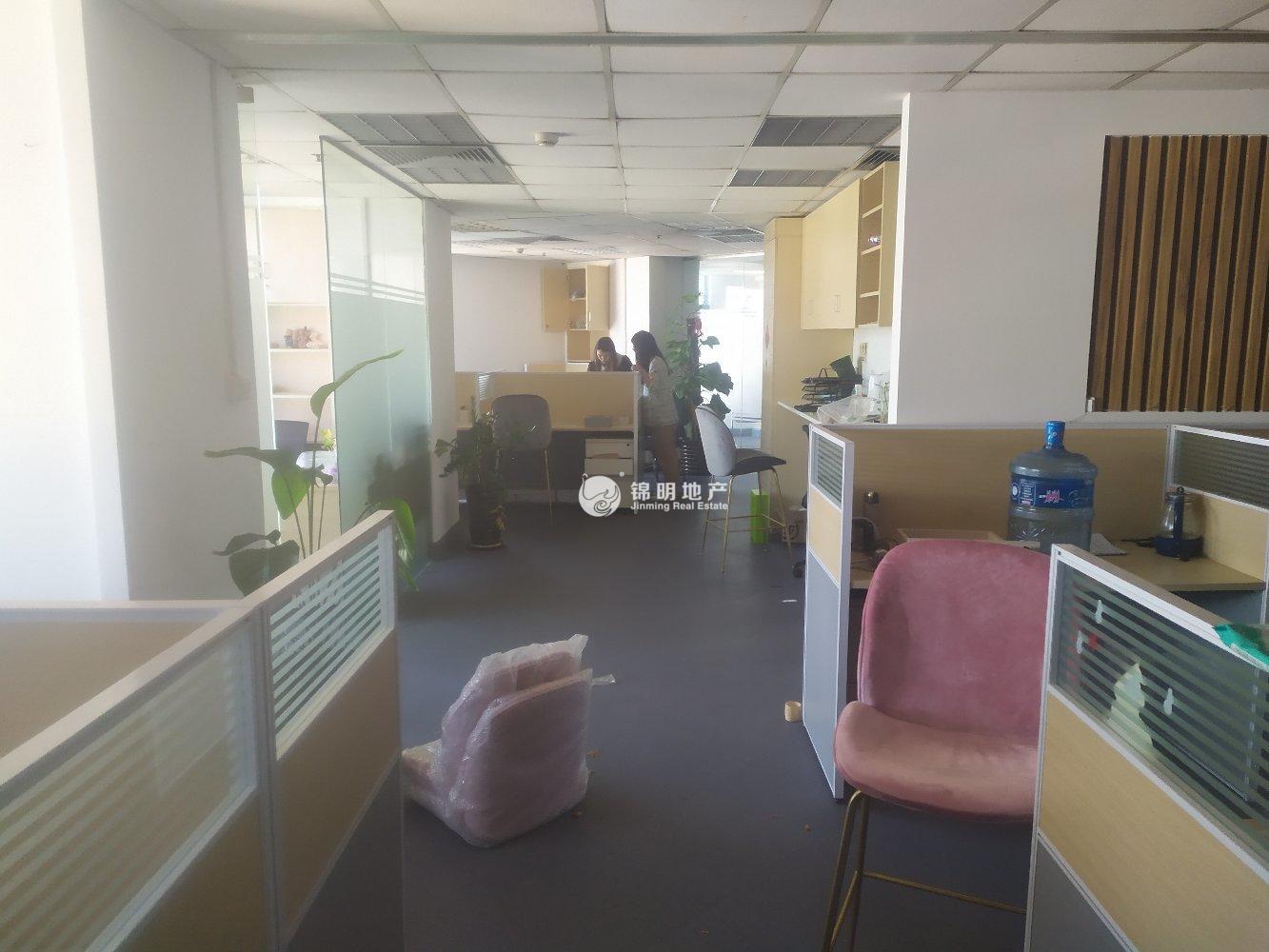 人民广场申鑫大厦107平米写字楼出租