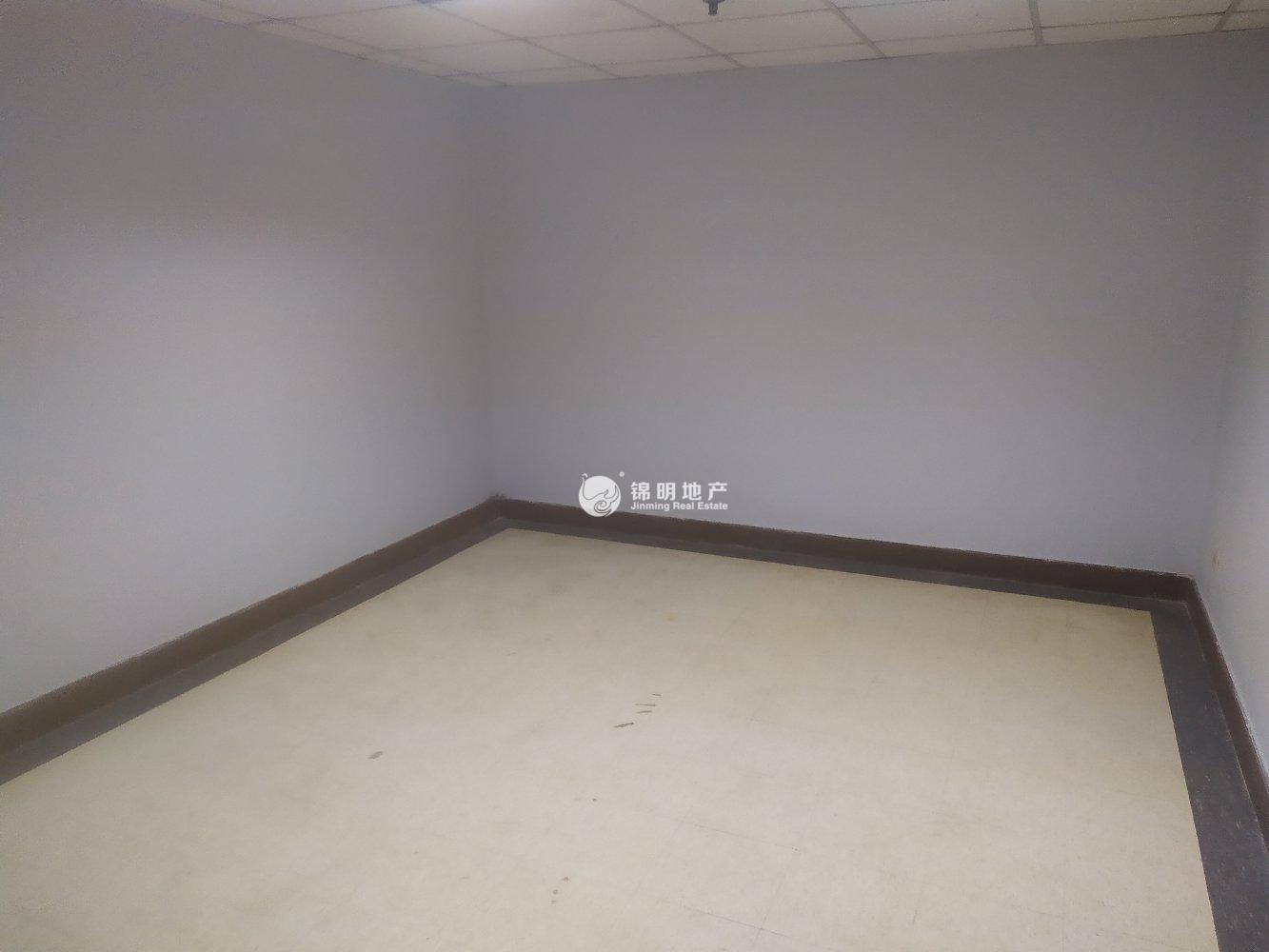 人民广场申鑫大厦39平米写字楼出租