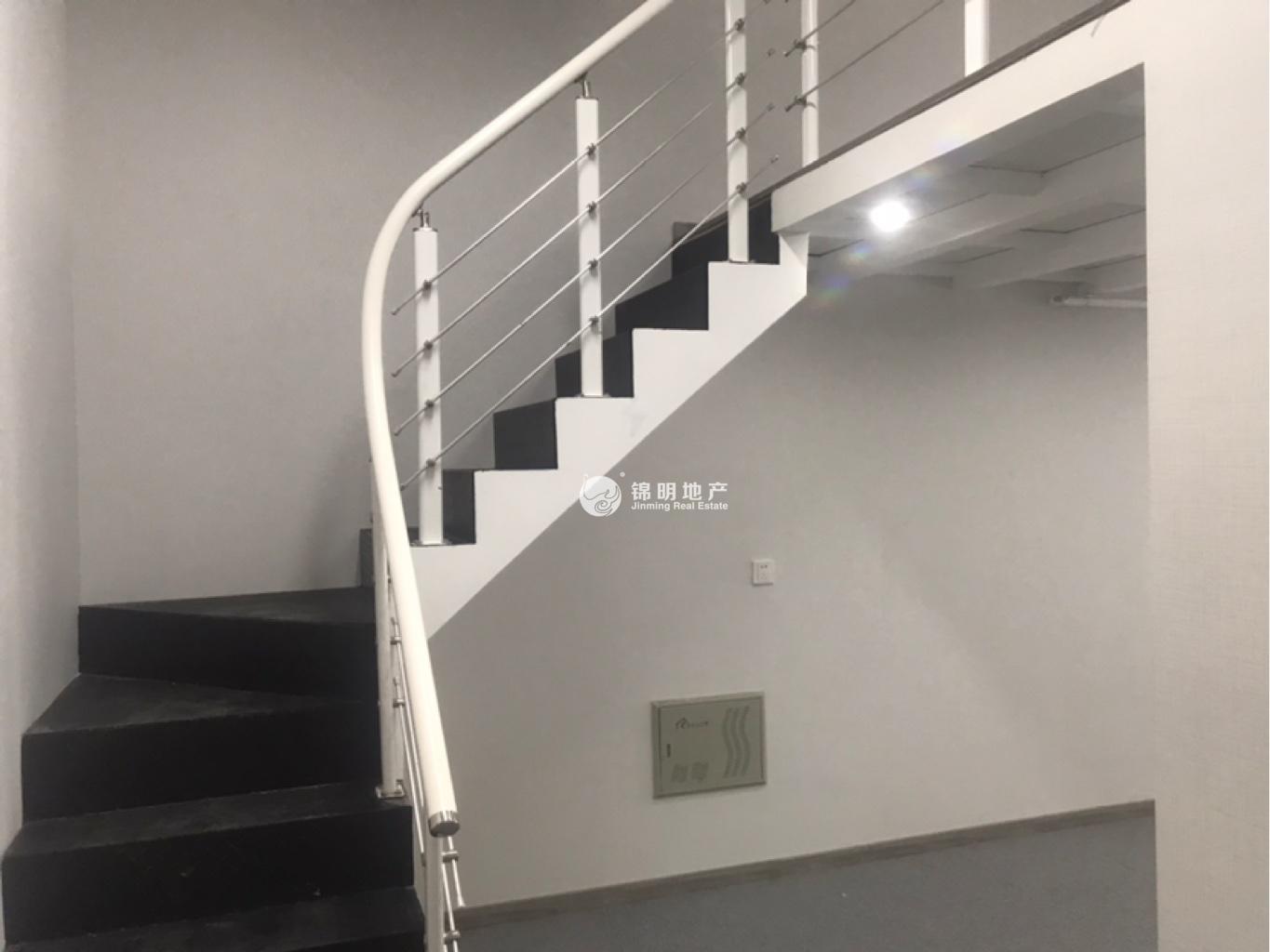 七宝万科七宝国际57平米写字楼出租