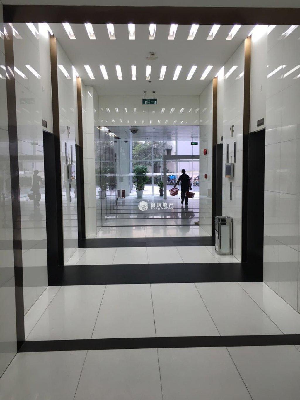 四川北路海泰时代大厦80平米写字楼出租