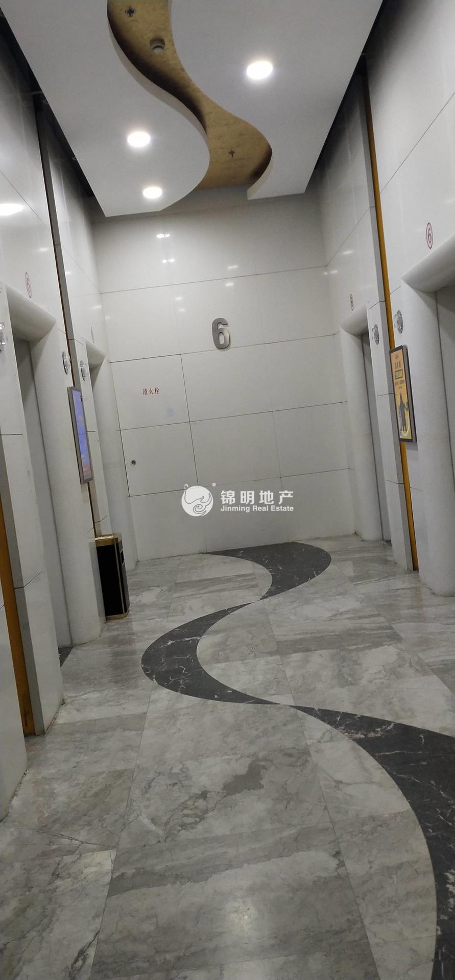 西藏北路金赢108创意广场64平米写字楼出租