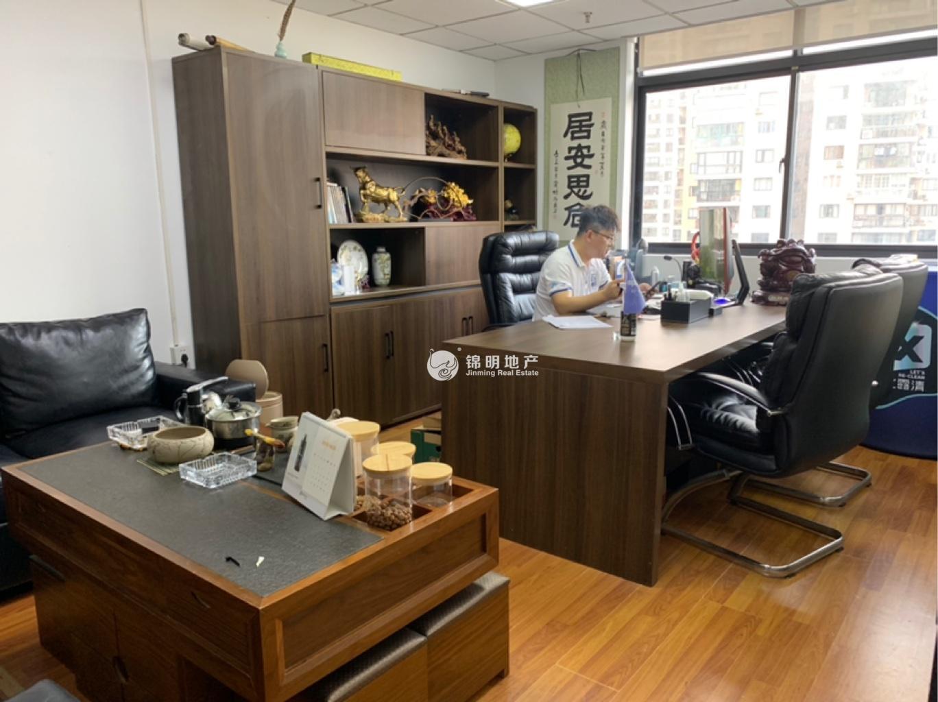 老西门安基大厦131平米写字楼出租