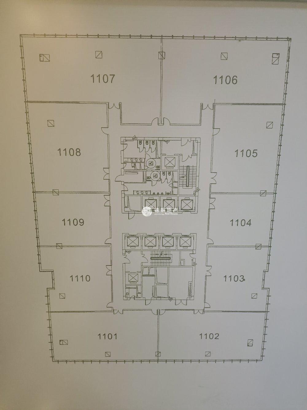 龙华上海绿地中心一期270平米写字楼出租