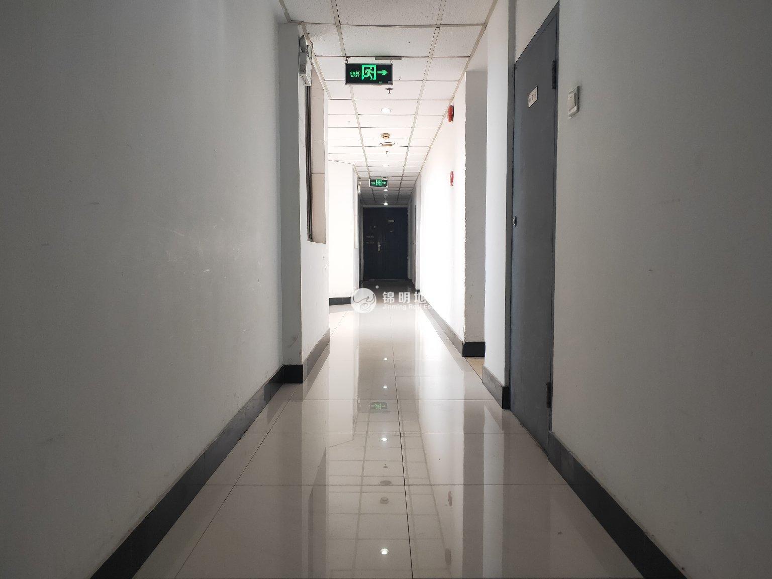 老西门万事利大厦115平米写字楼出租