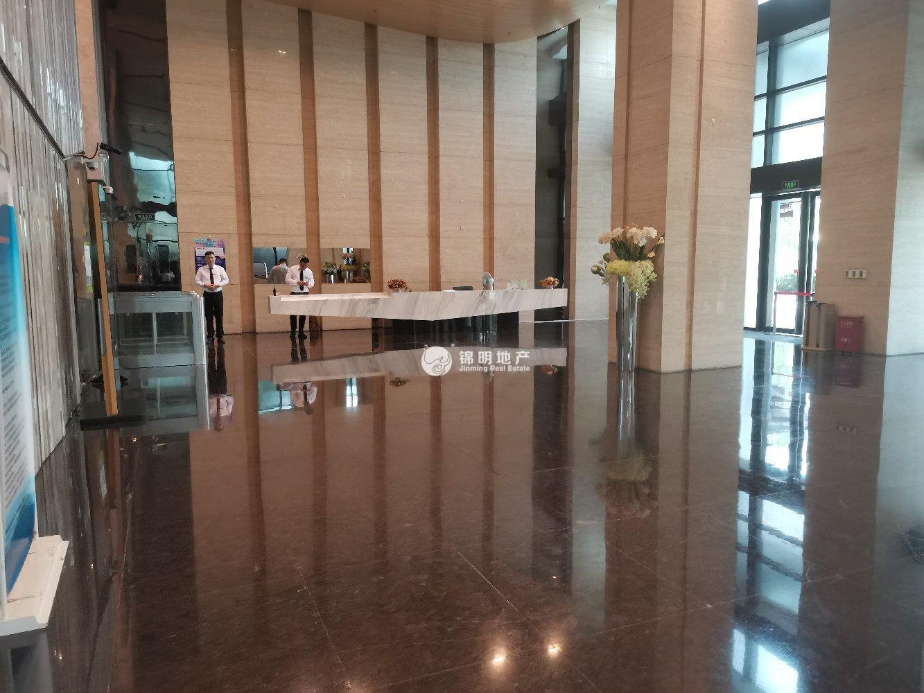 北外滩绿地北外滩中心186平米写字楼出租