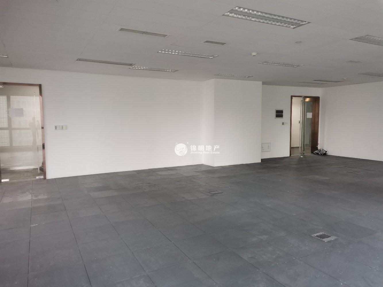 北外滩绿地北外滩中心186平米写字楼出租