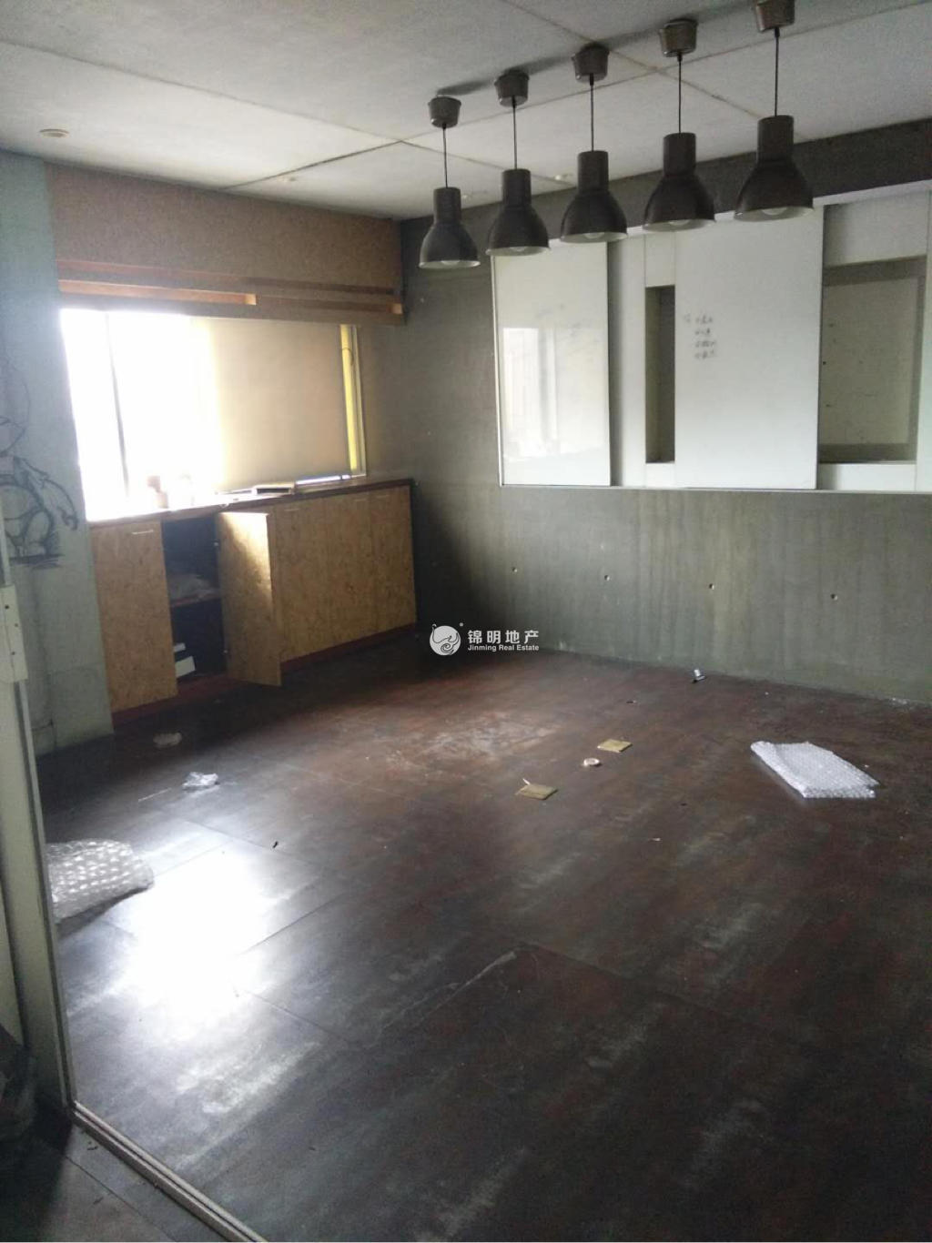 万体馆银海大楼80平米写字楼出租