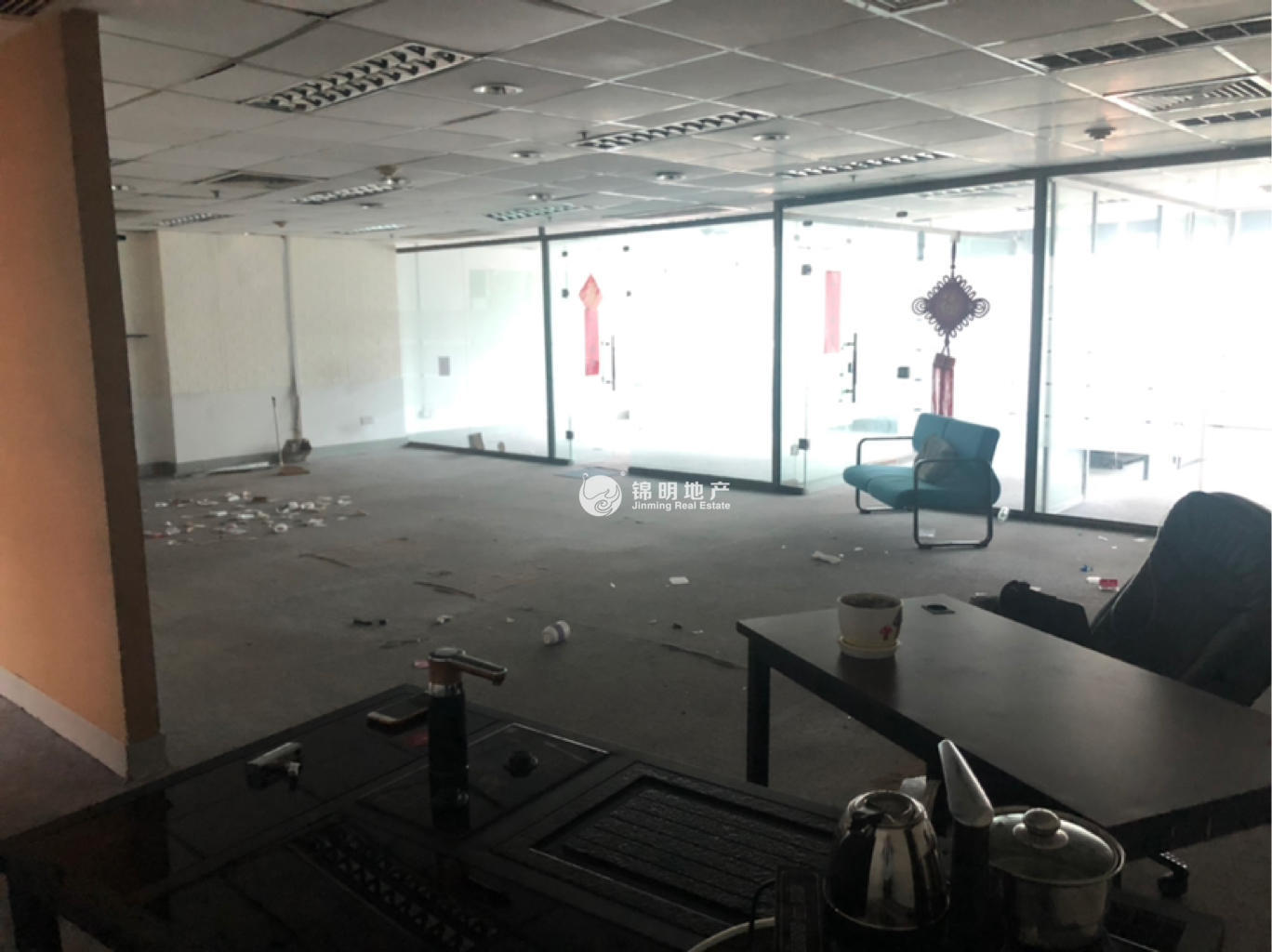 不夜城联通国际大厦97平米写字楼出租