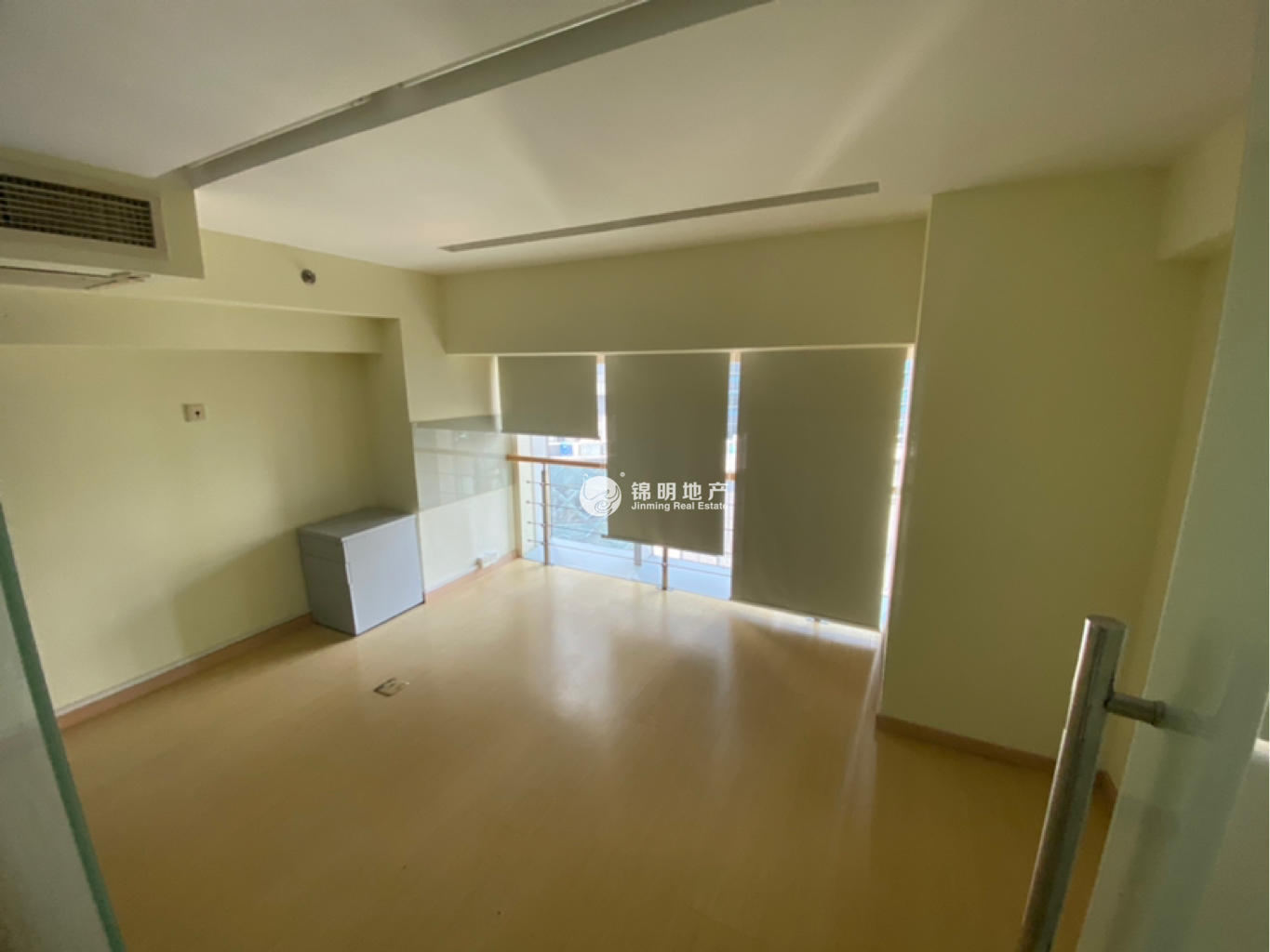 四川北路海泰时代大厦80平米写字楼出租