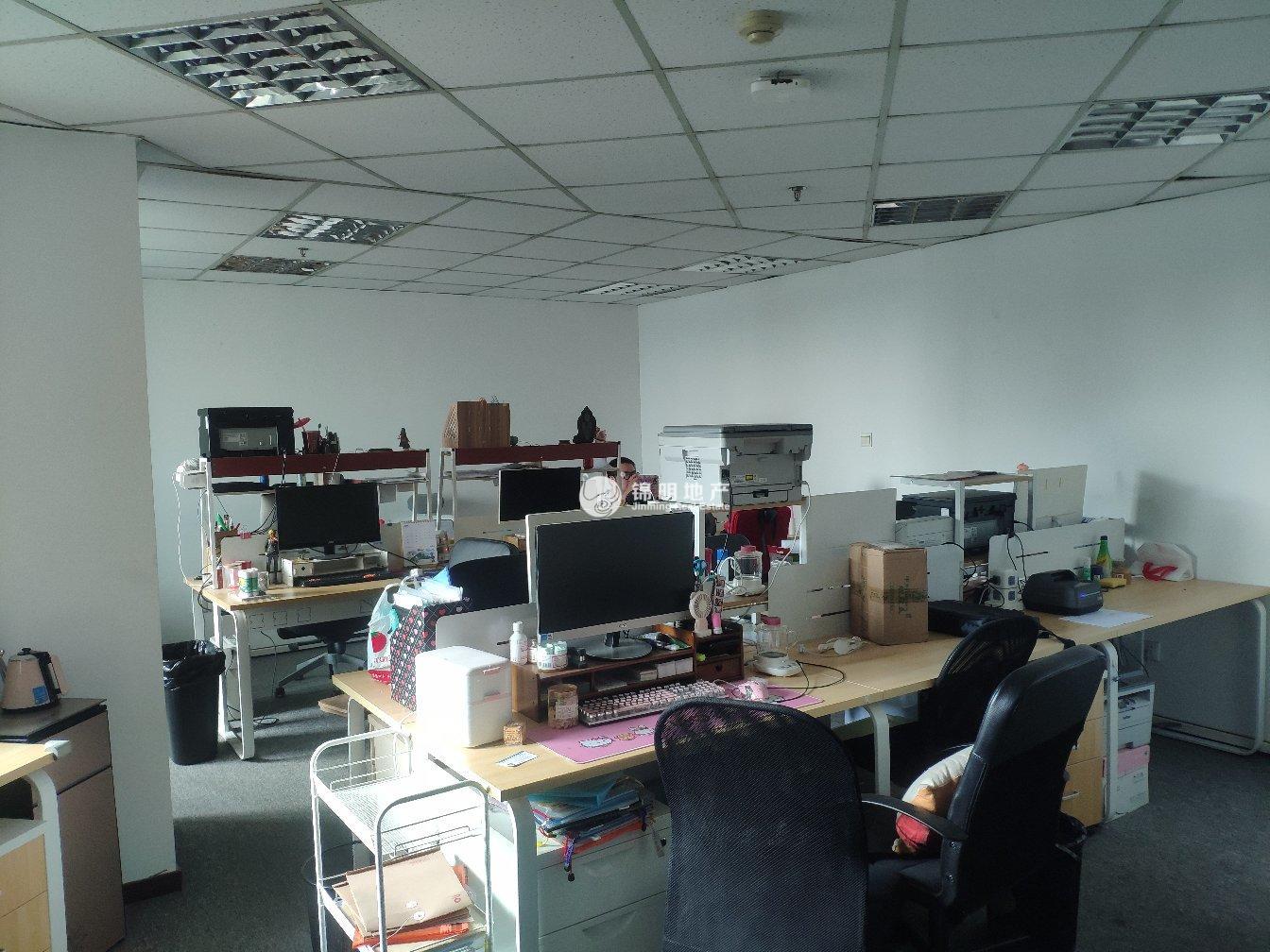 中山公园嘉利大厦71平米写字楼出租