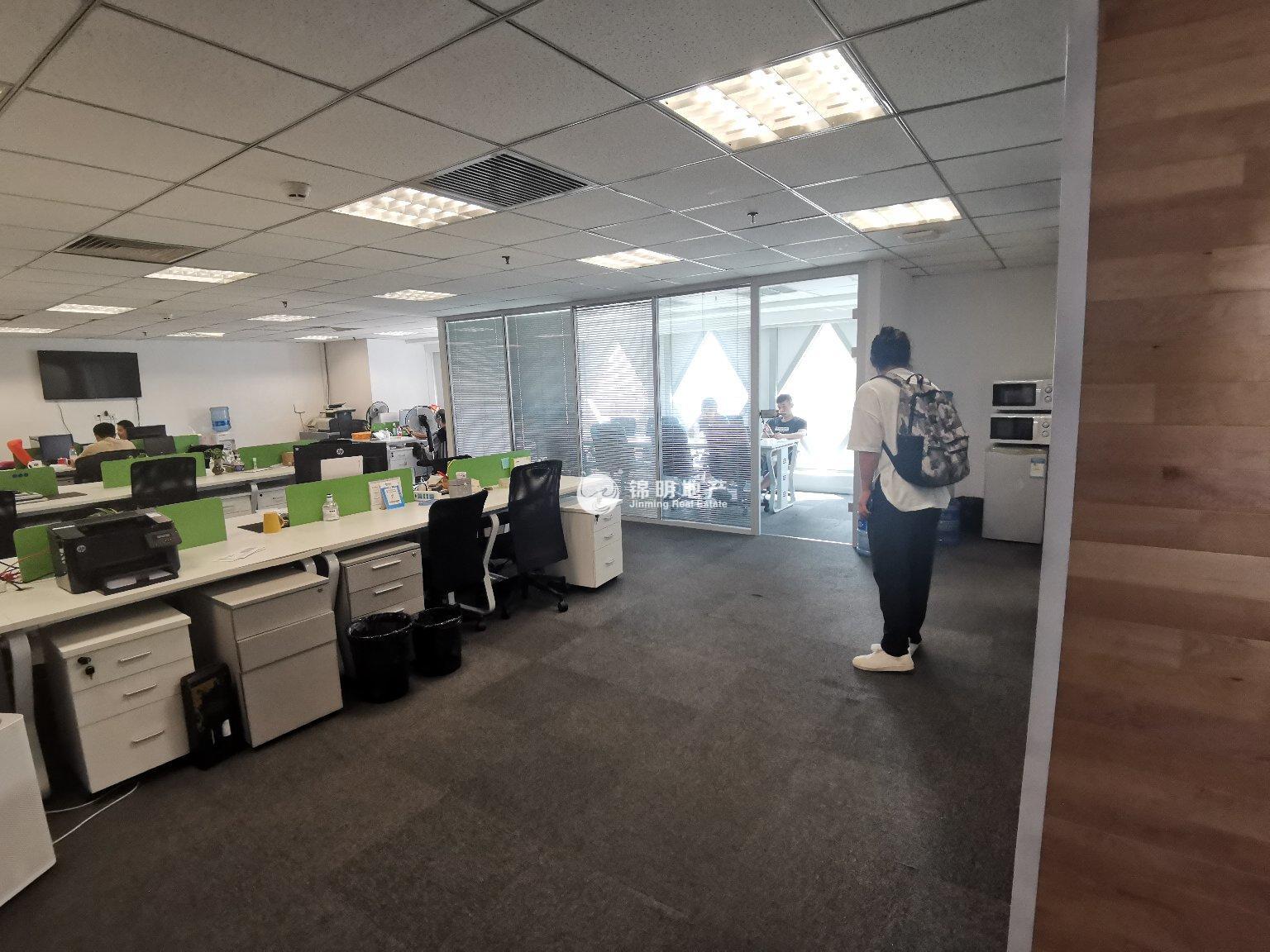 人民广场科技京城大厦194平米写字楼出租