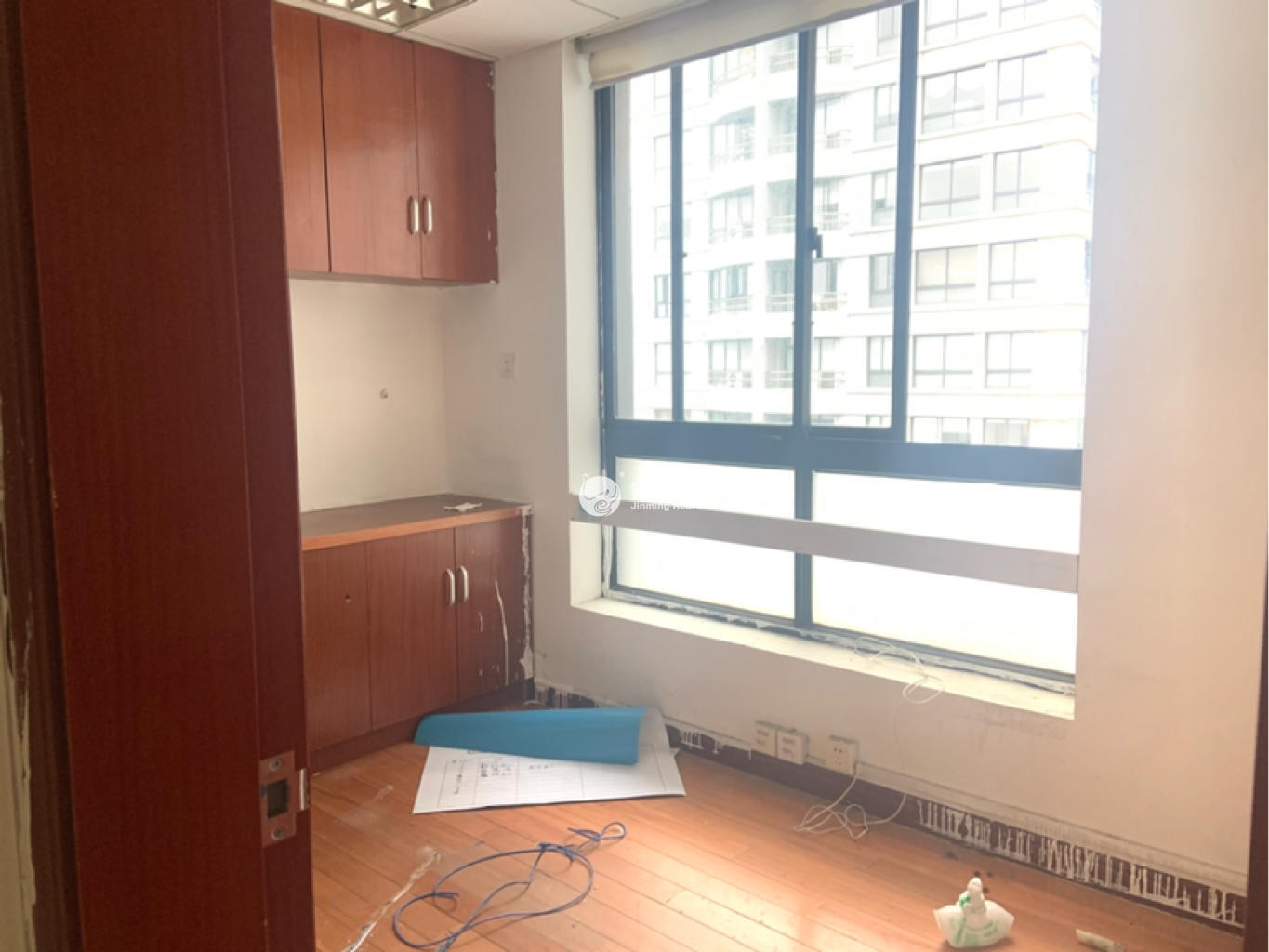 长寿路悦达国际大厦143平米写字楼出租