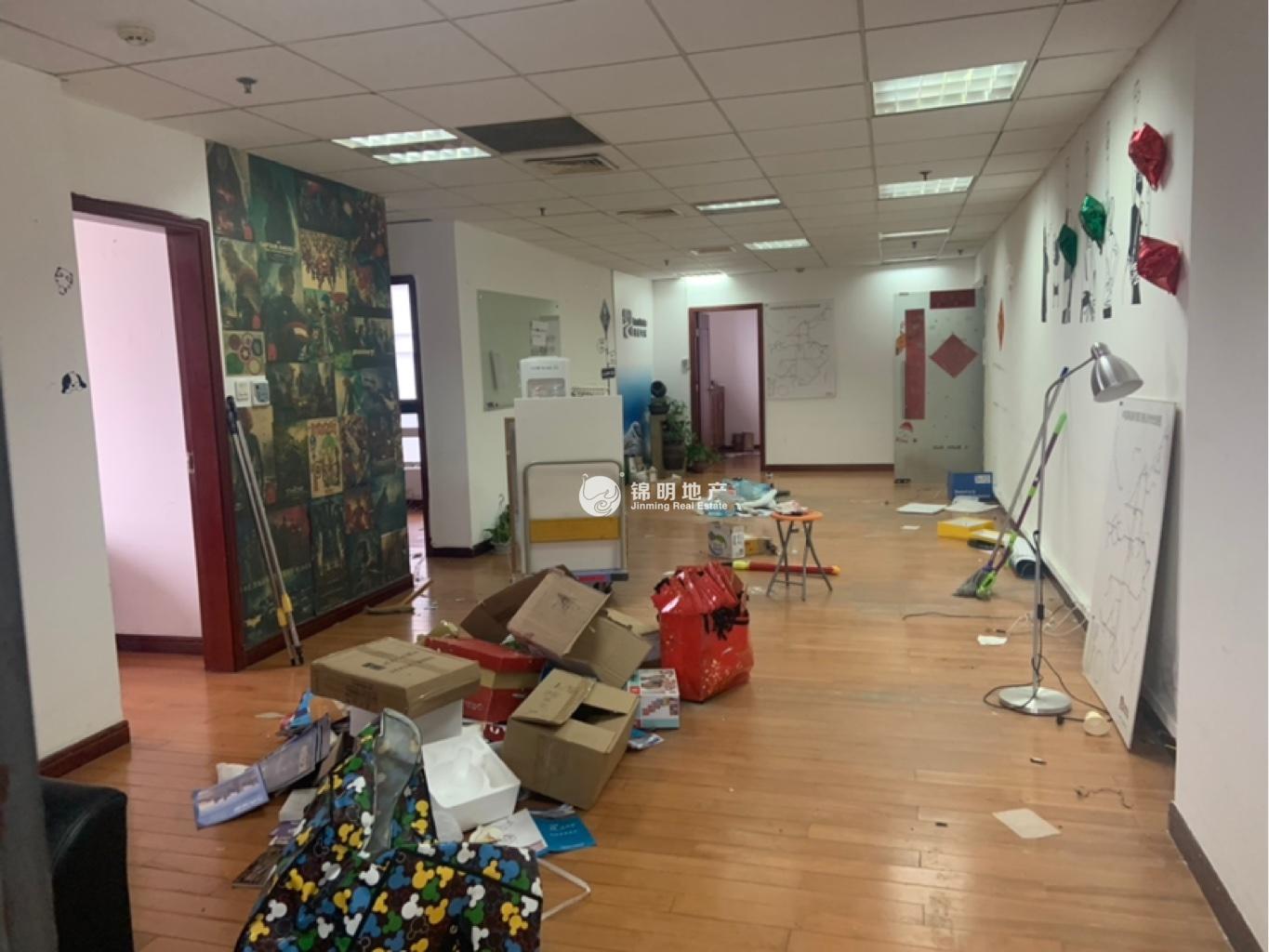 长寿路悦达国际大厦143平米写字楼出租