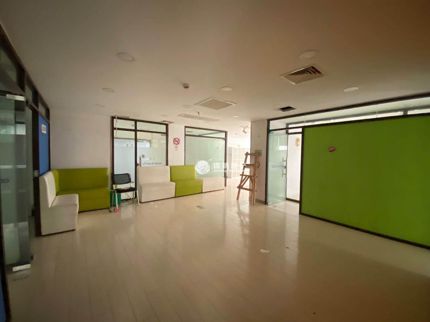 徐家汇飞雕国际大厦233平米写字楼出租