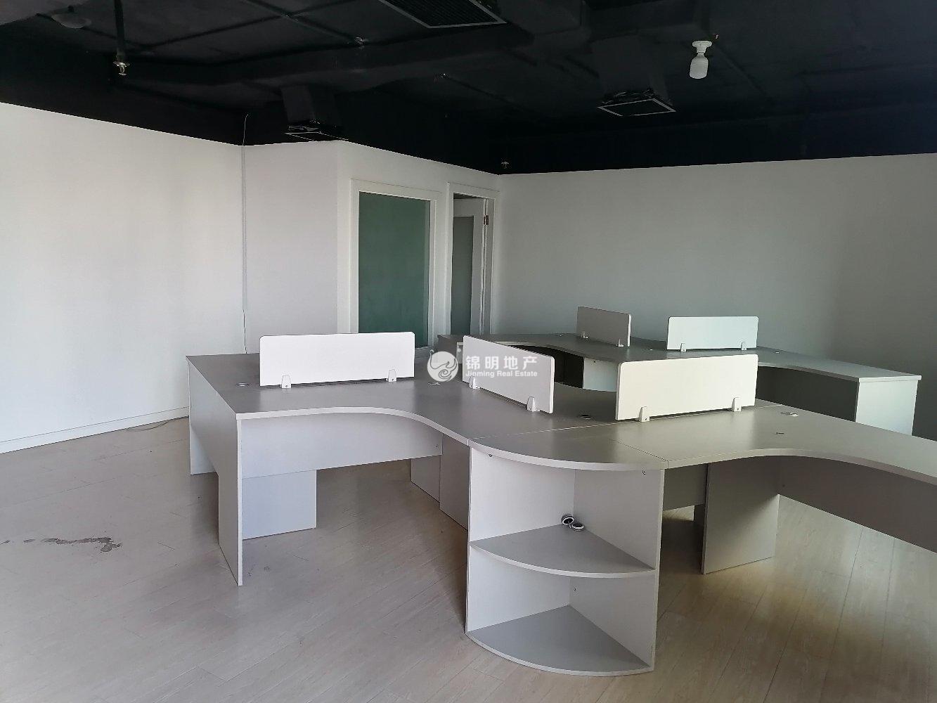 漕河泾光大会展中心140平米写字楼出租