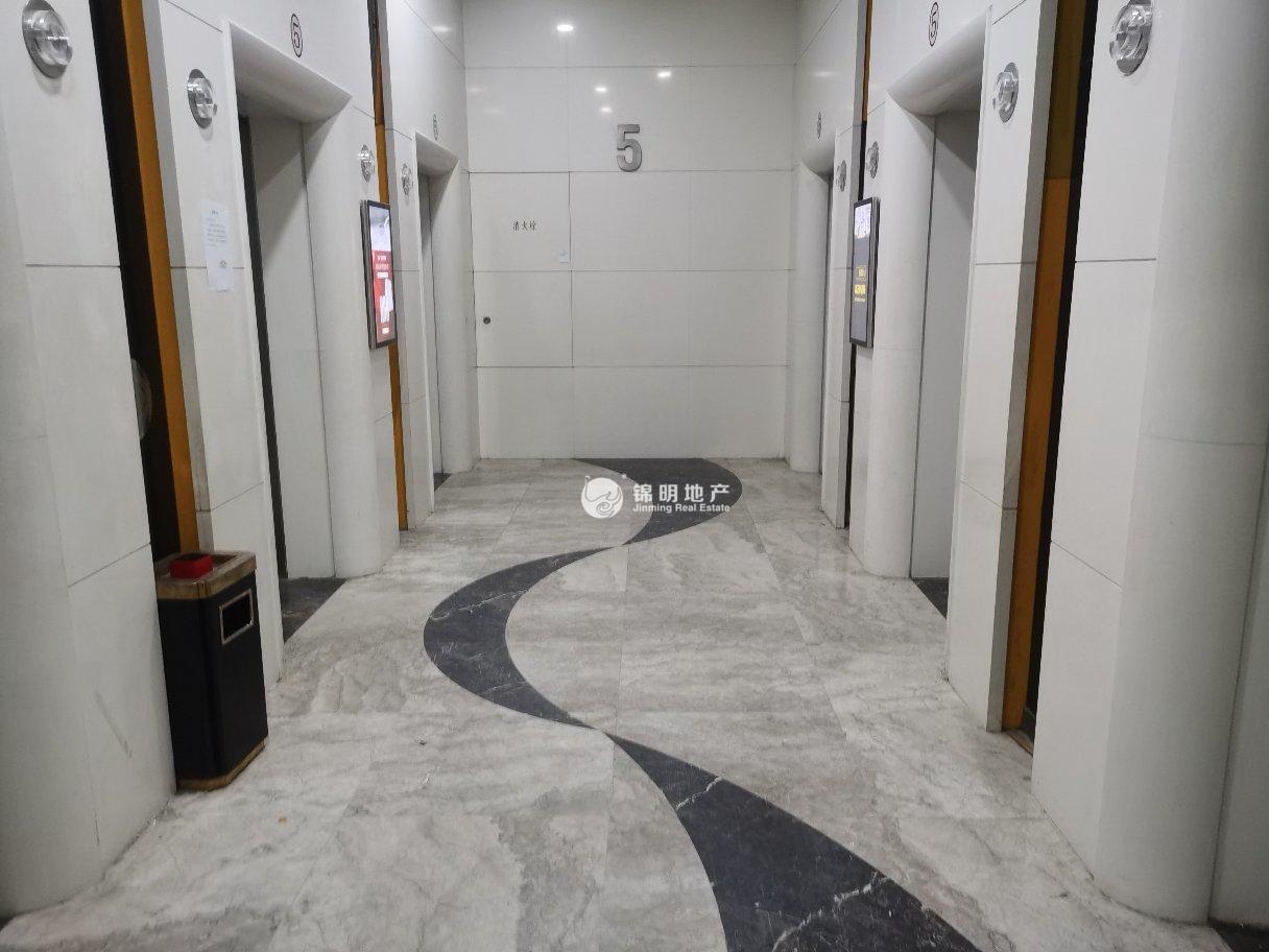 西藏北路金赢108创意广场63平米写字楼出租