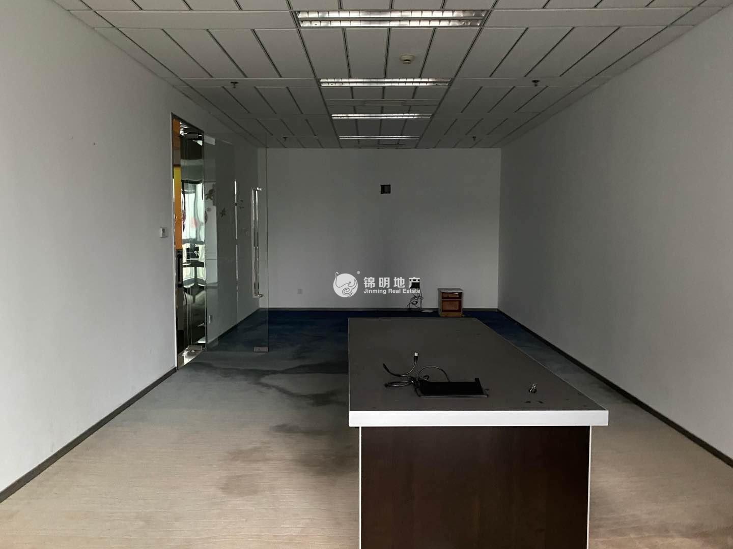 龙华绿地汇中心120平米写字楼出租