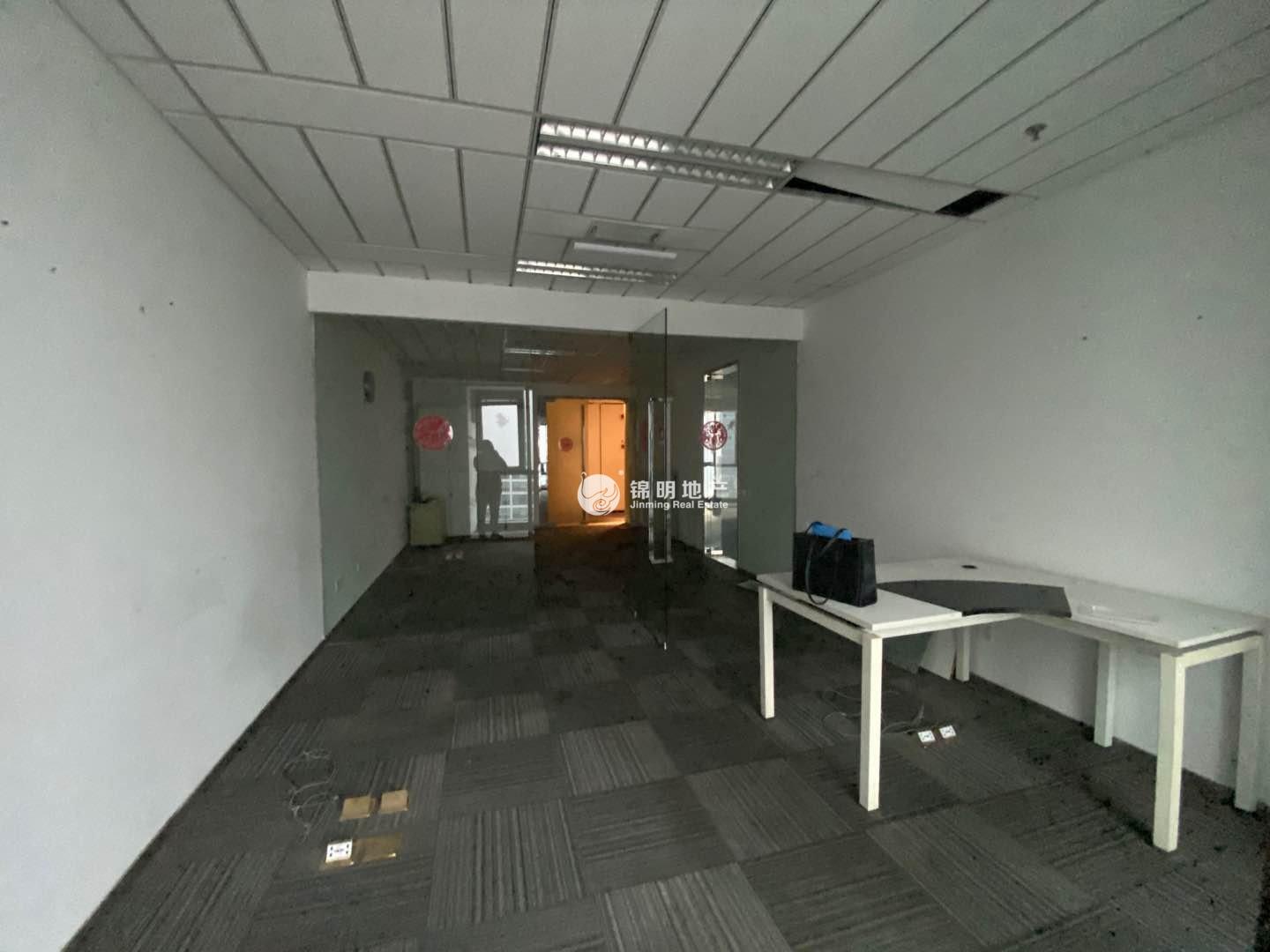 龙华绿地汇中心120平米写字楼出租