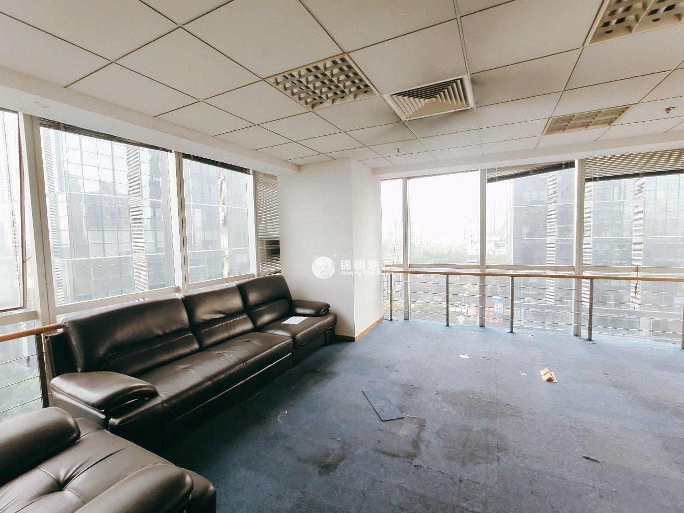 莘庄绿地蓝海115平米写字楼出租