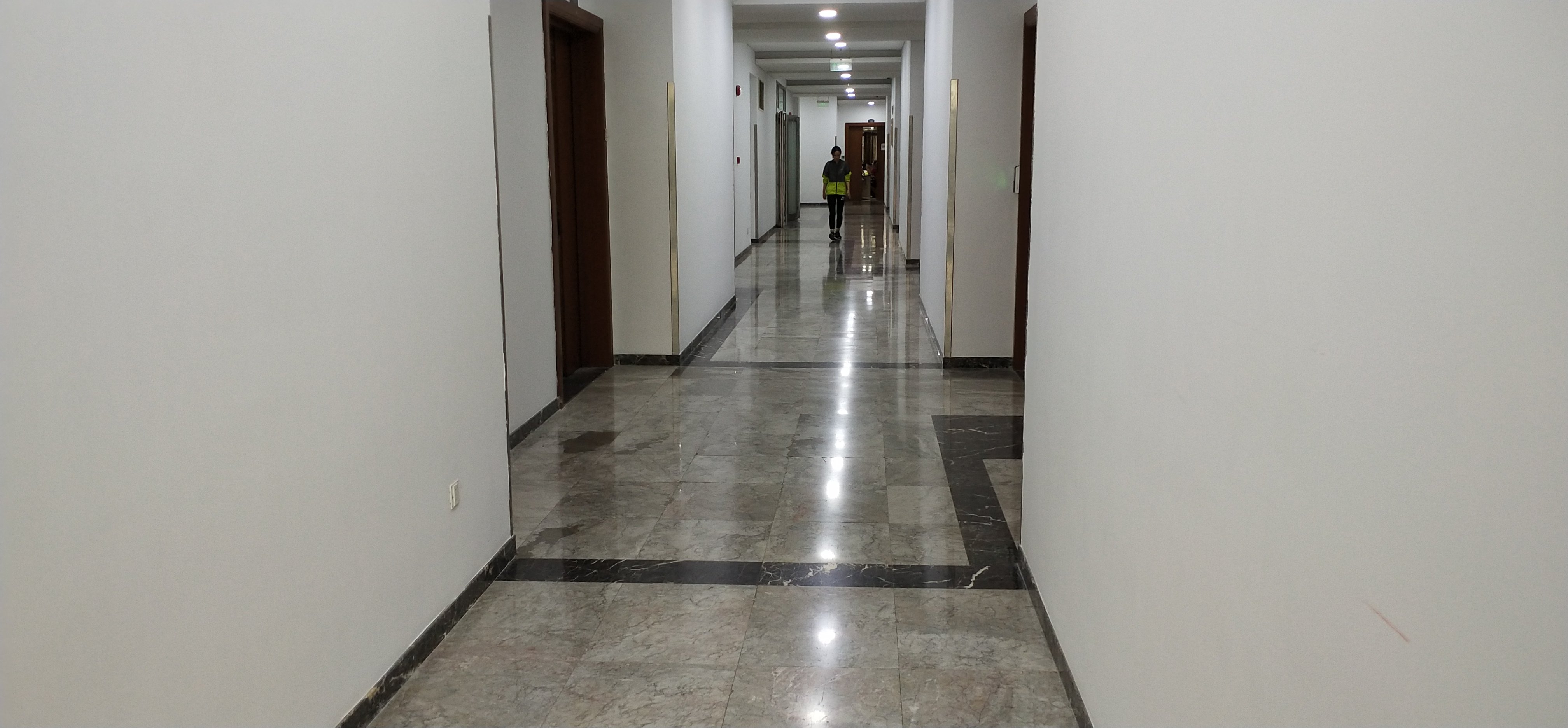 西藏北路金赢108创意广场68平米写字楼出租