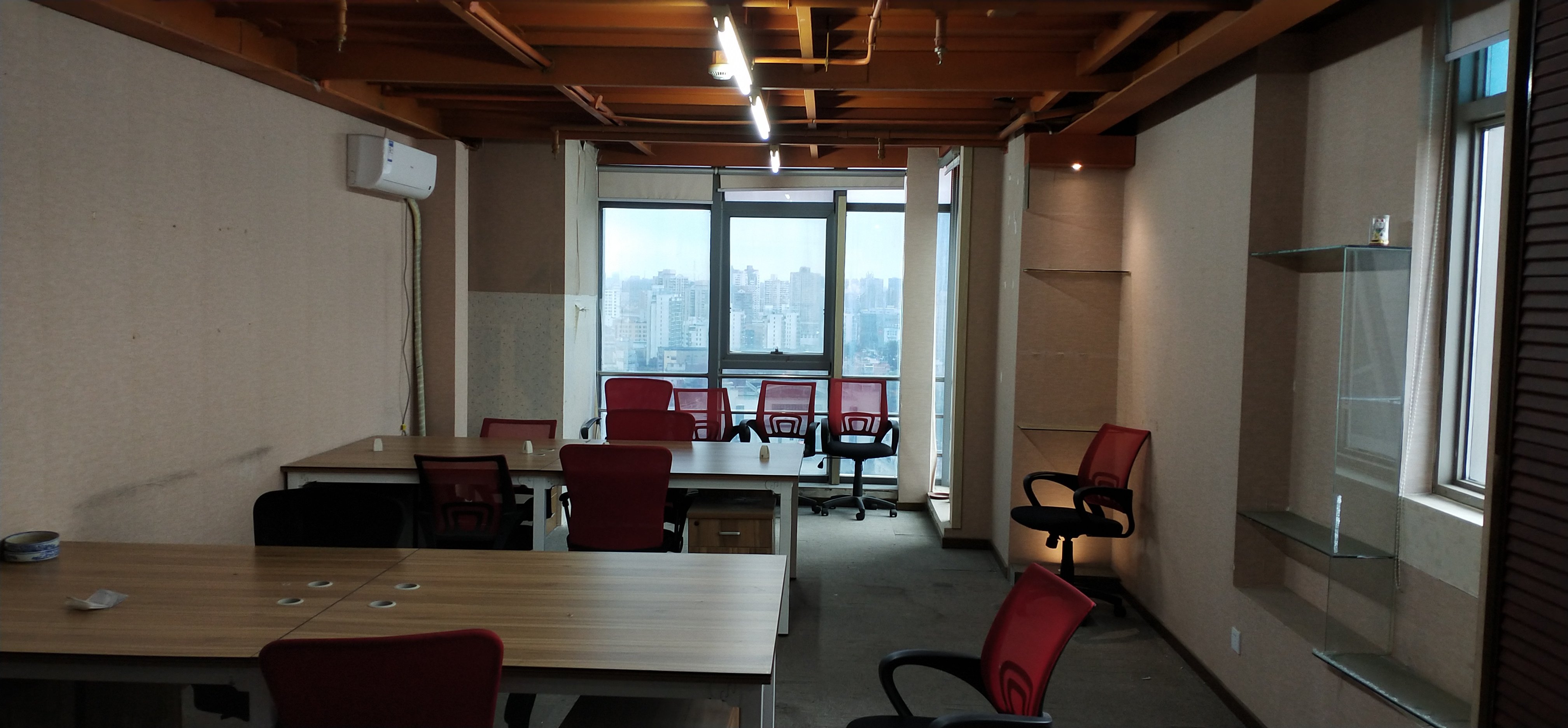 西藏北路金赢108创意广场68平米写字楼出租