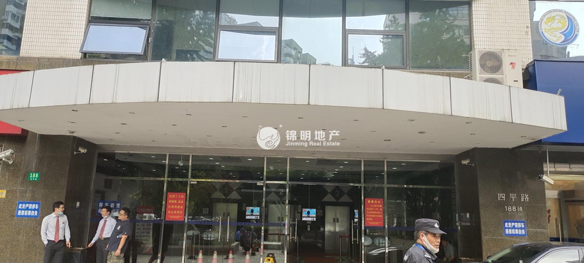 临平路上海商贸大厦108平米写字楼出租