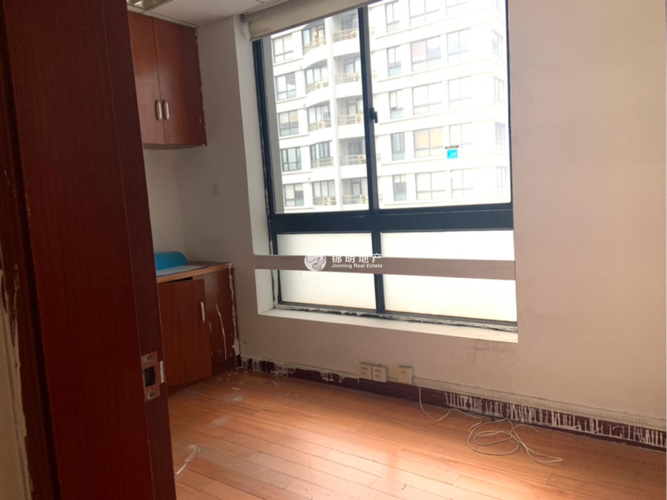 长寿路悦达国际大厦143平米写字楼出租